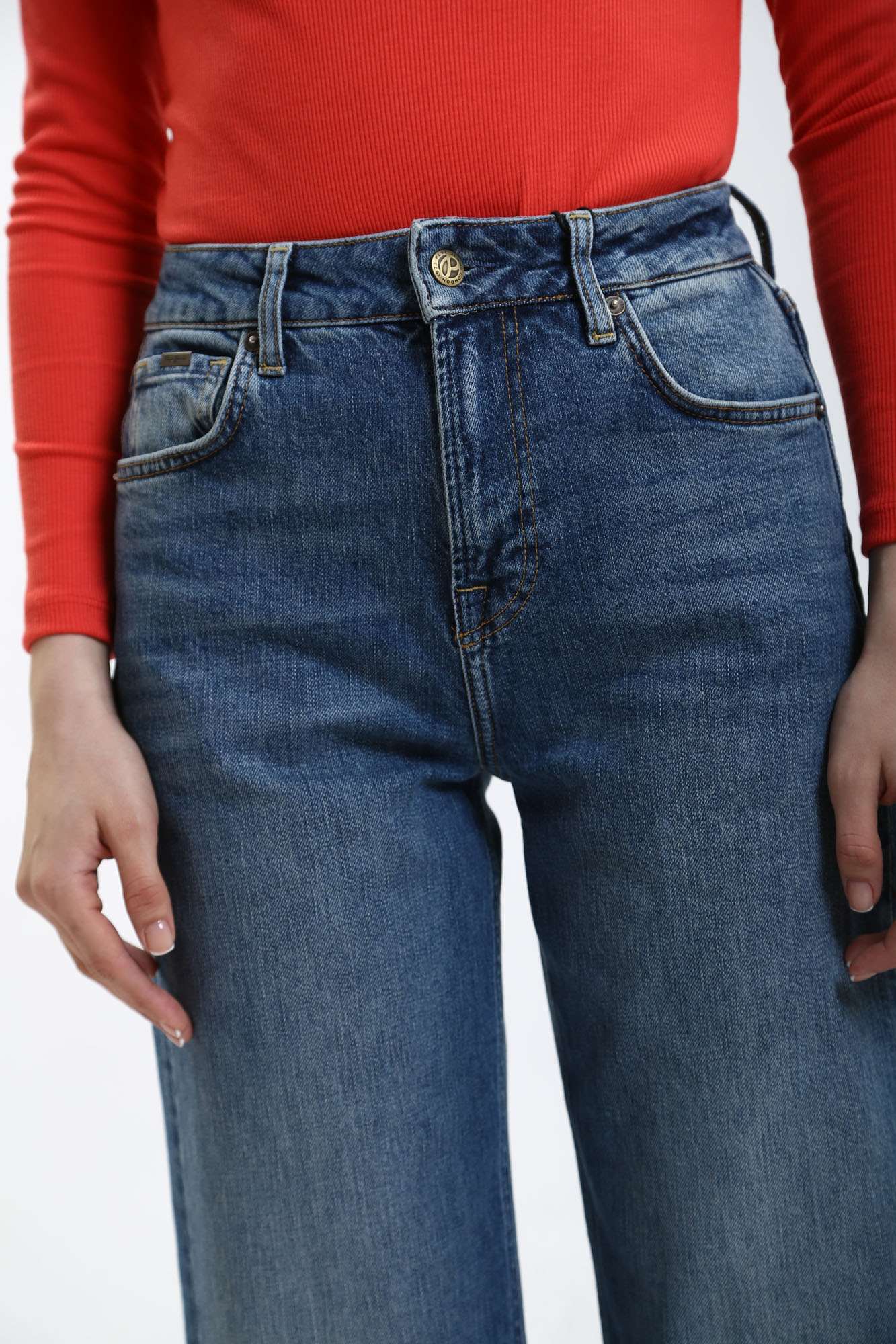 PL204611 джинсы loose st jeans uhw fade  pepe jeans 