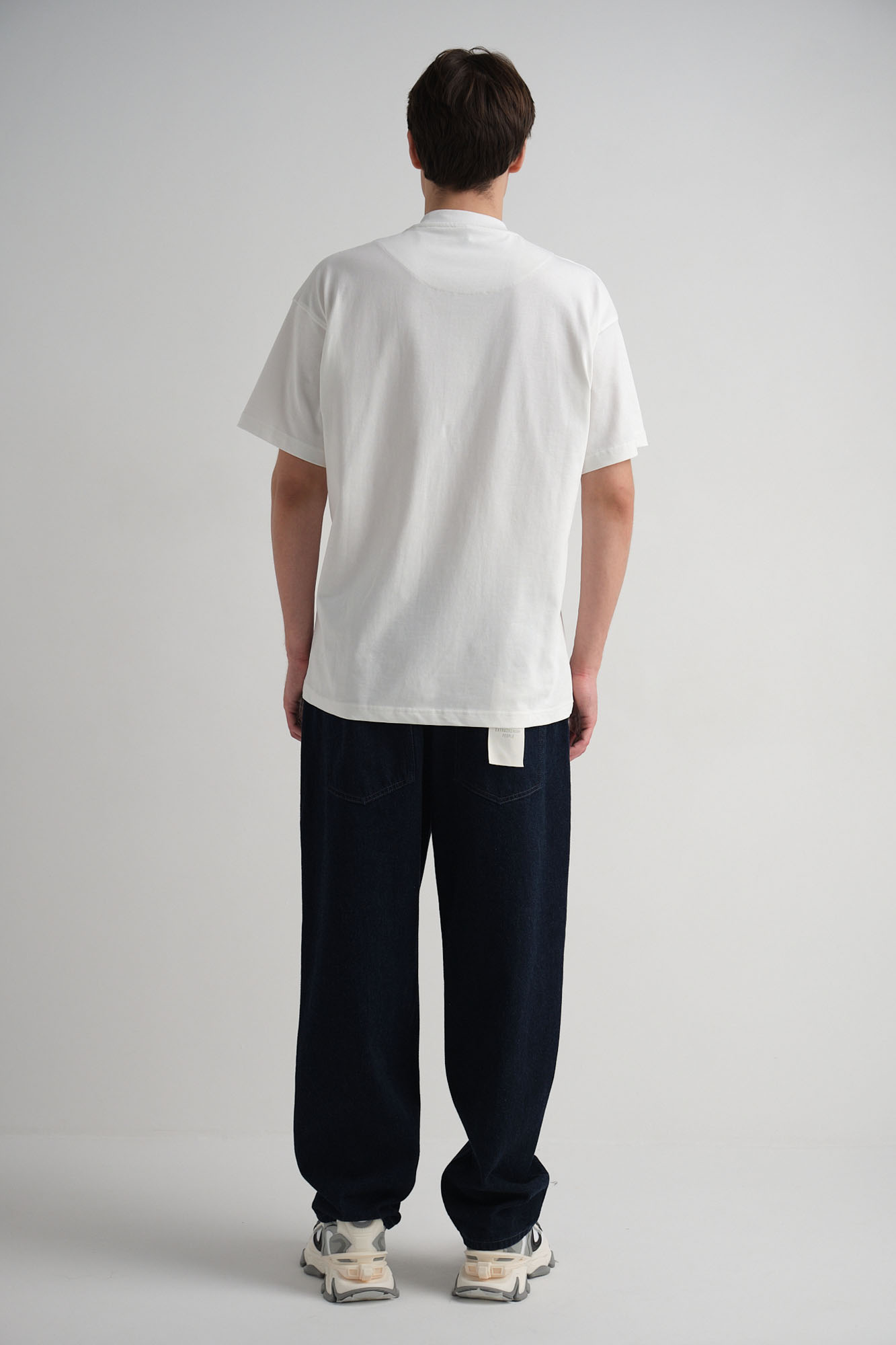 M-242-TU-22-0005 Футболка The Hills Белый