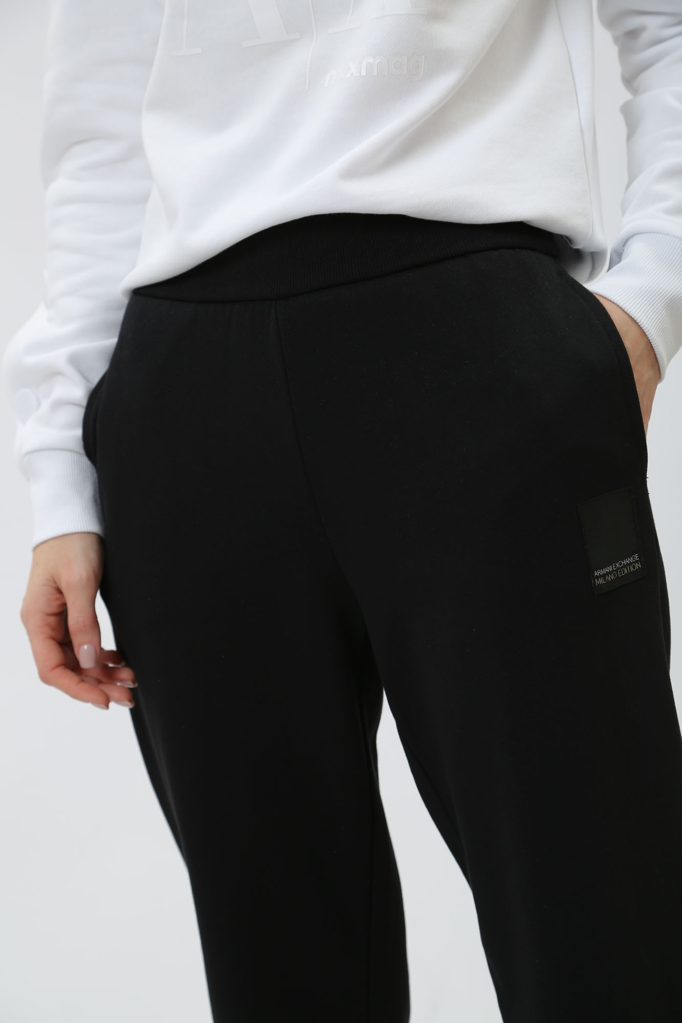 3DYP91_YJFDZ брюки спортивные armani exchange 