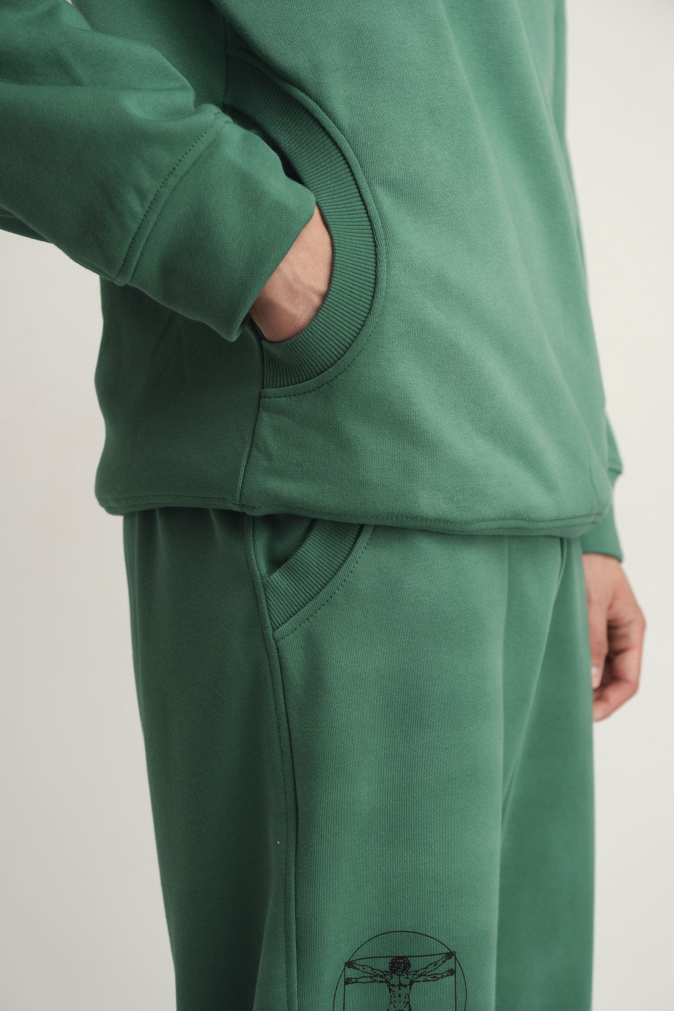 M-242-P-20-0019 Худи The Hills Зеленый