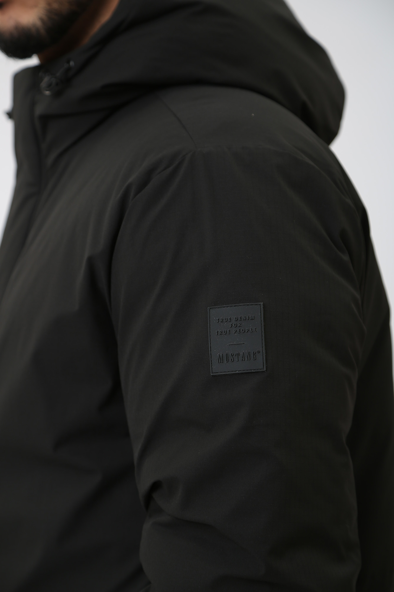 1014181 Куртка утепленная Mustang Черный