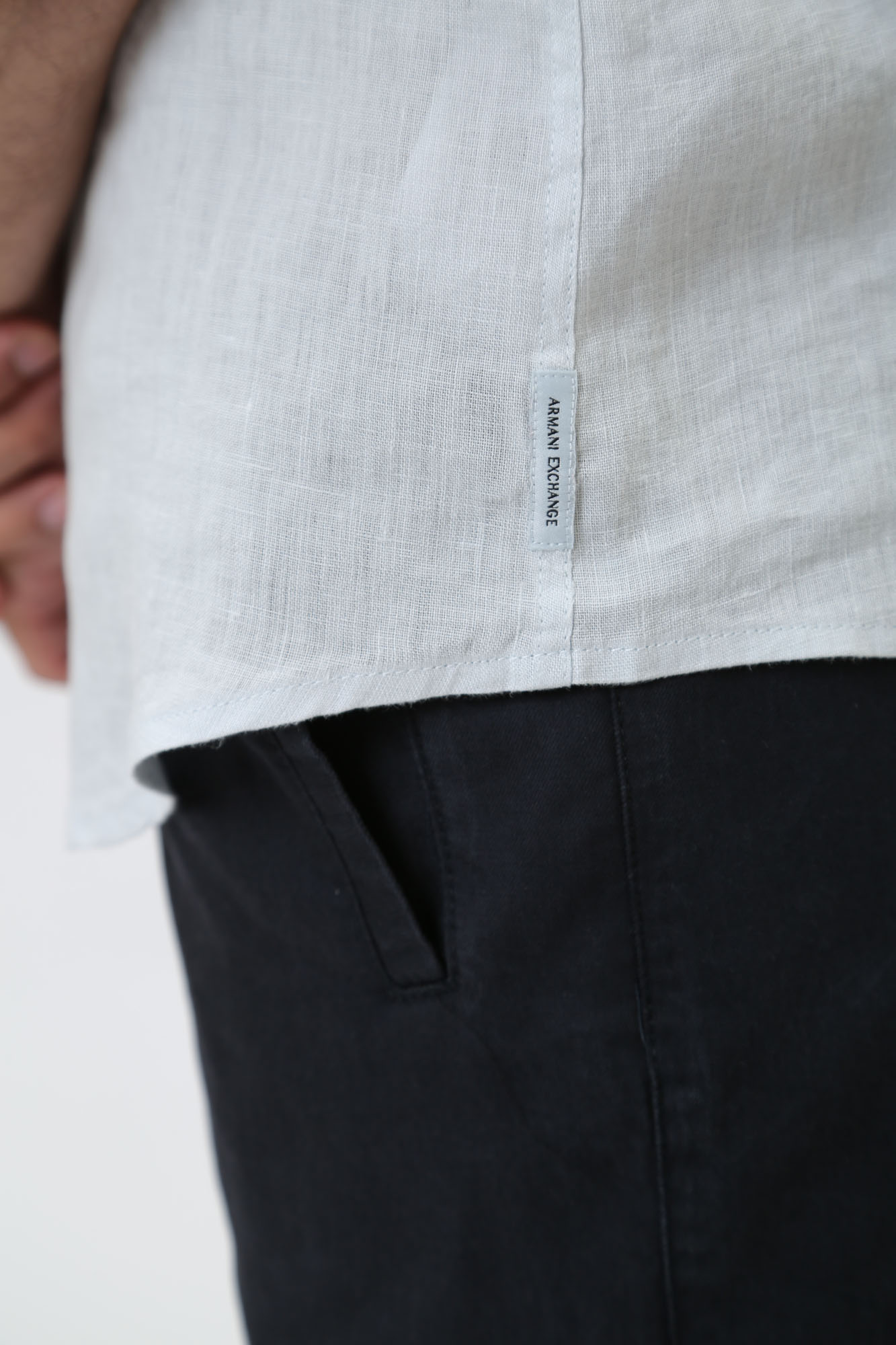 8NZC67_ZNCFZ Рубашка льняная Armani Exchange Синий