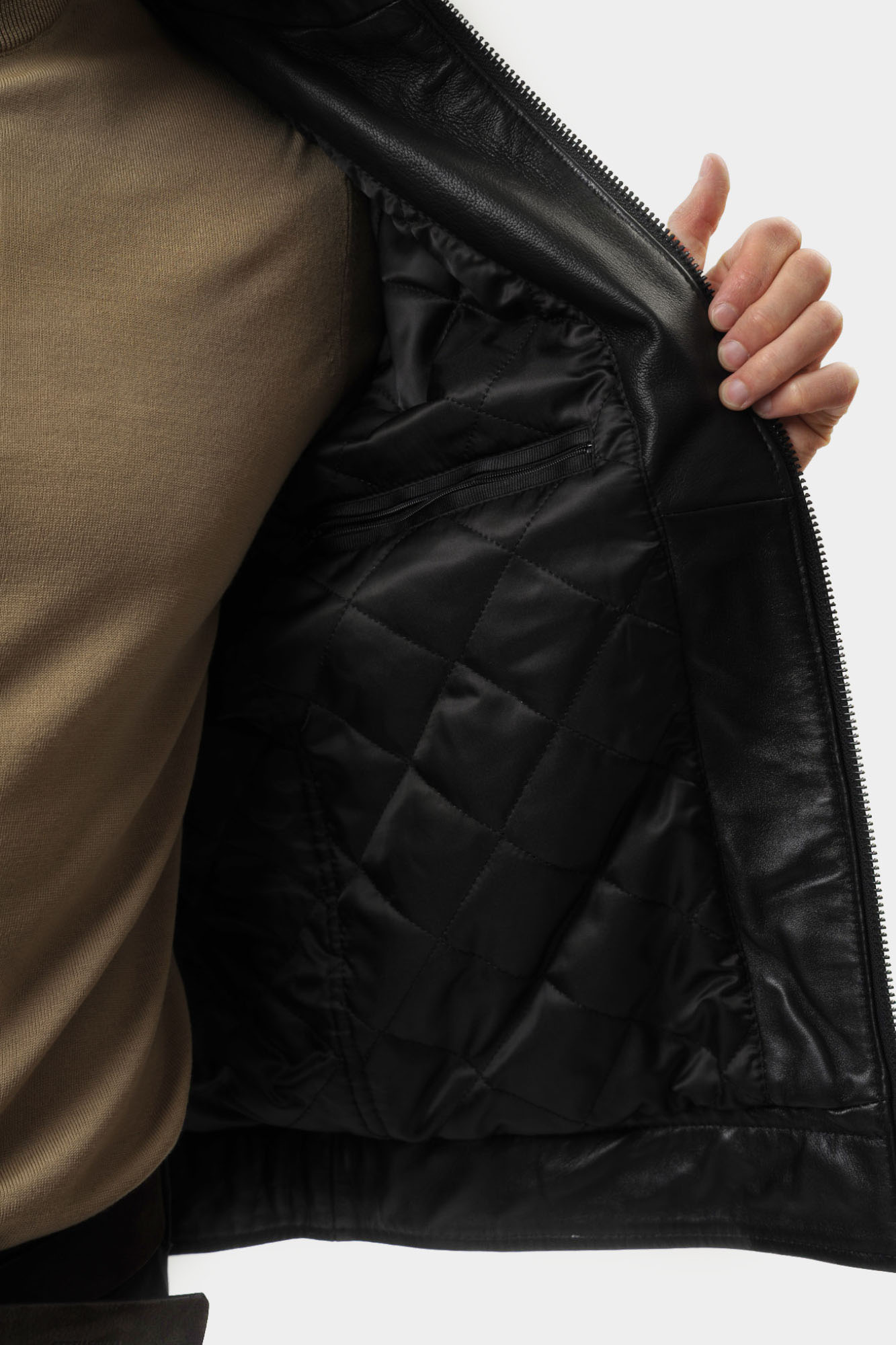 110157_80000680 Куртка кожаная Strellson Черный