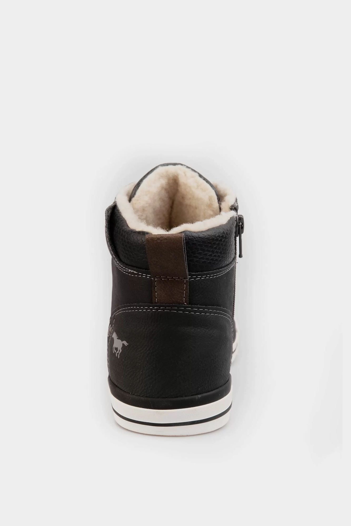 4103-601-9 Ботинки Mustang Черный