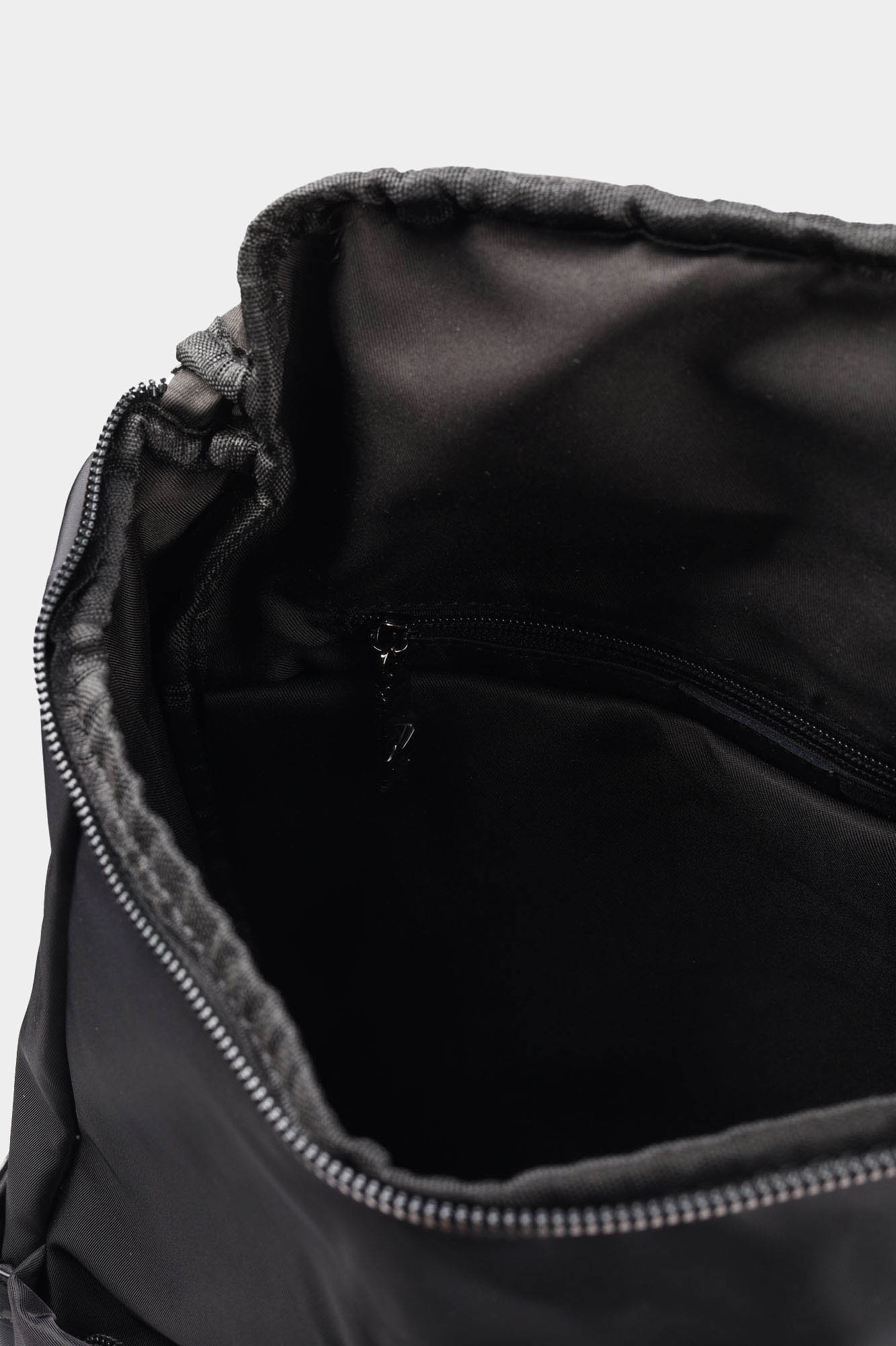 MCP-EL01-54 Рюкзак Marc Cony Черный