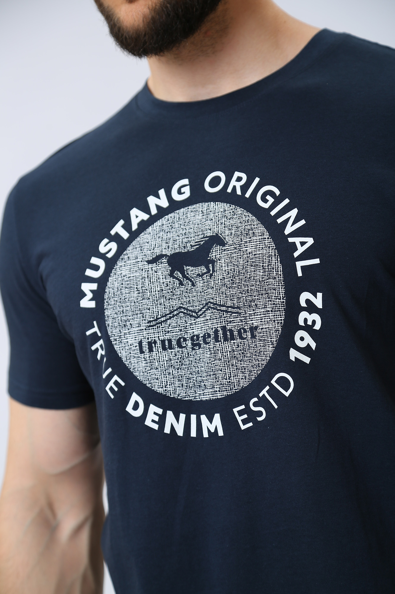 1013549 Футболка Mustang Синий