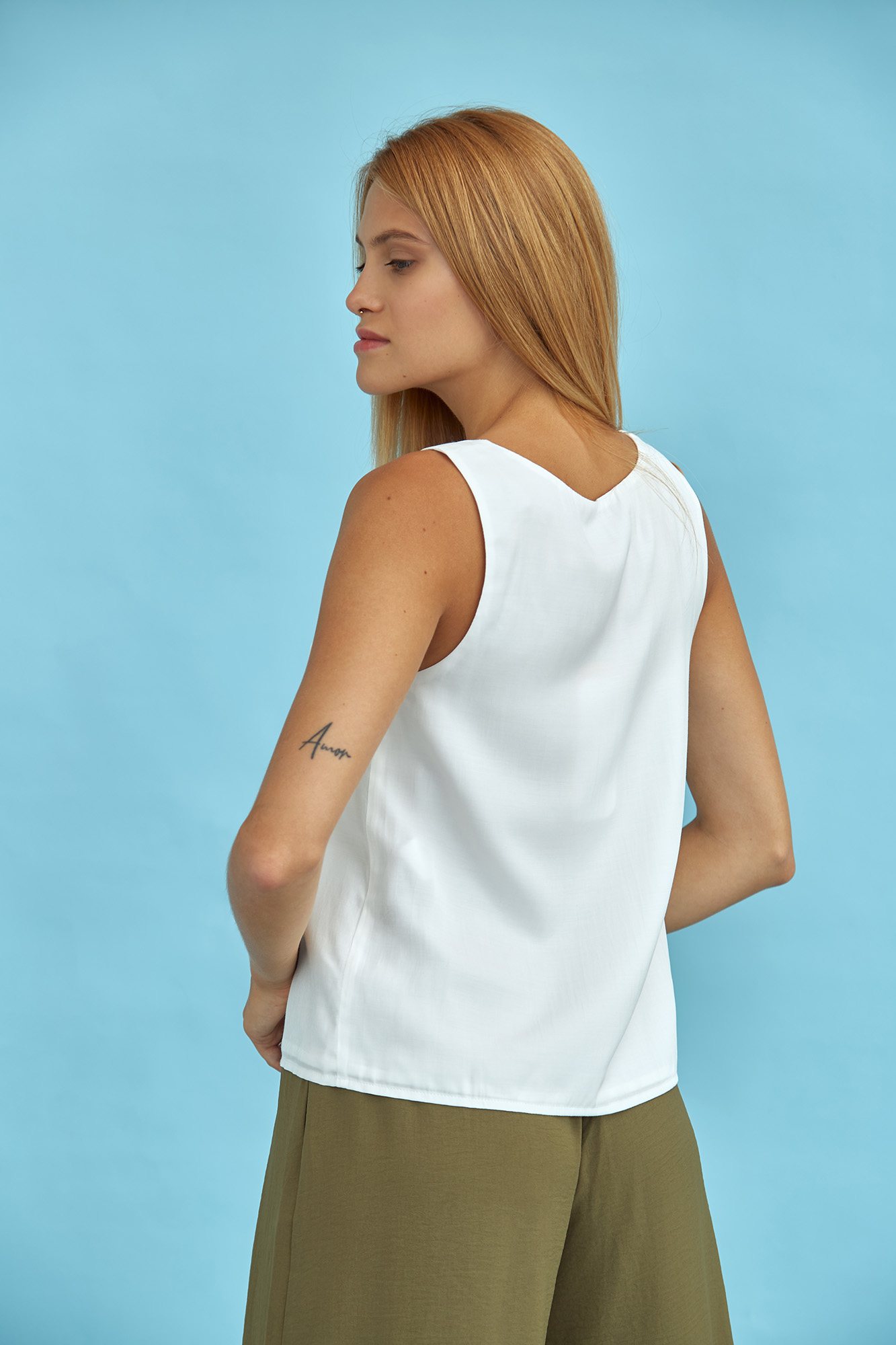 W-222-TH-56-3517 топ the hills 