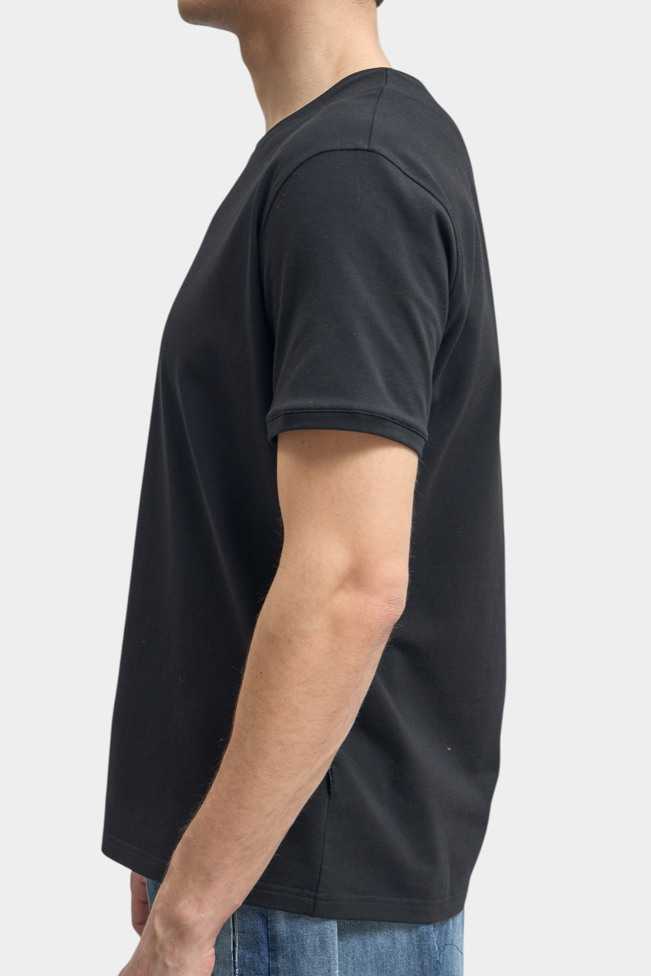 M-261-THT-22-040 Футболка The Hills Черный