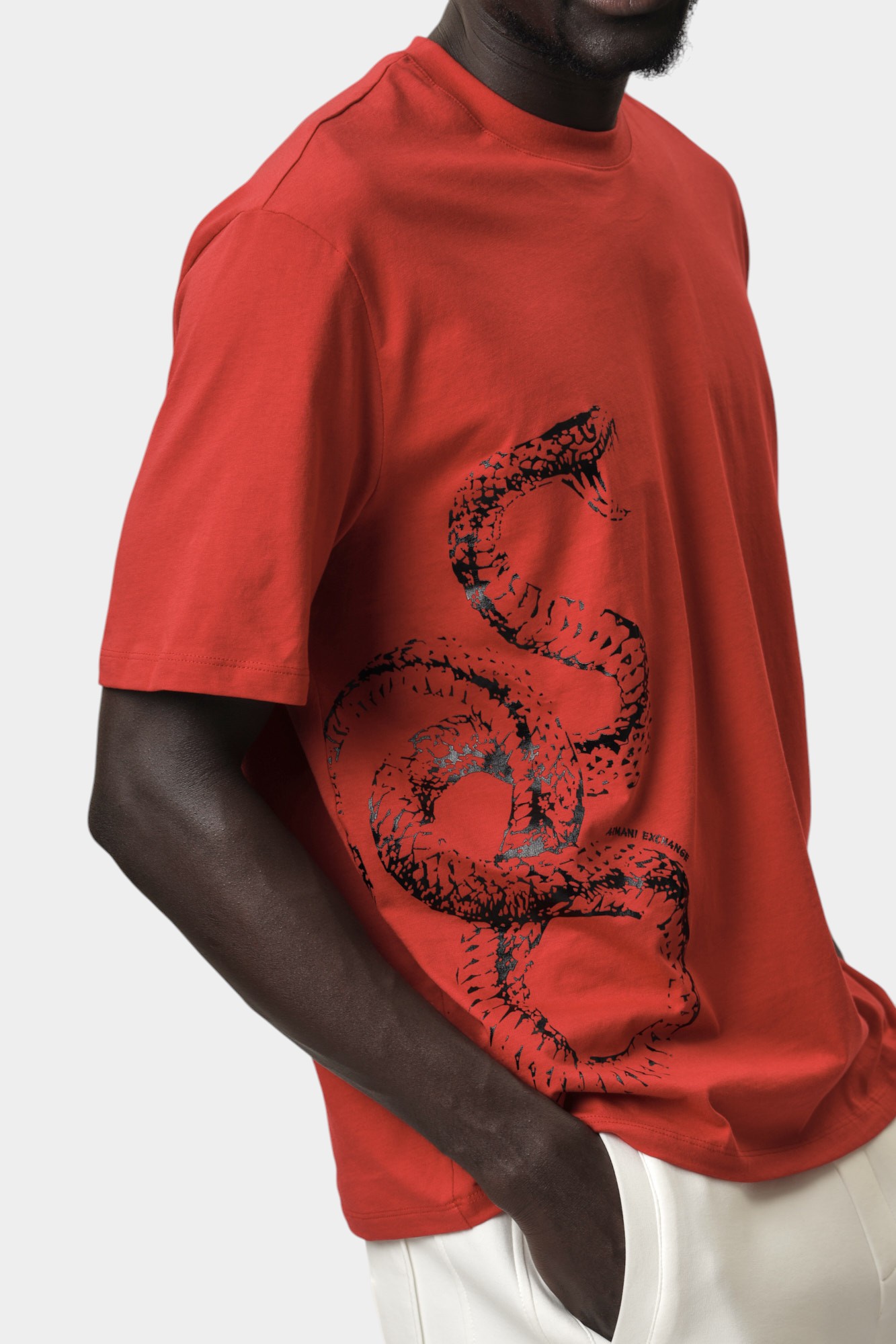 XM000213_AF10356 Футболка Armani Exchange Красный