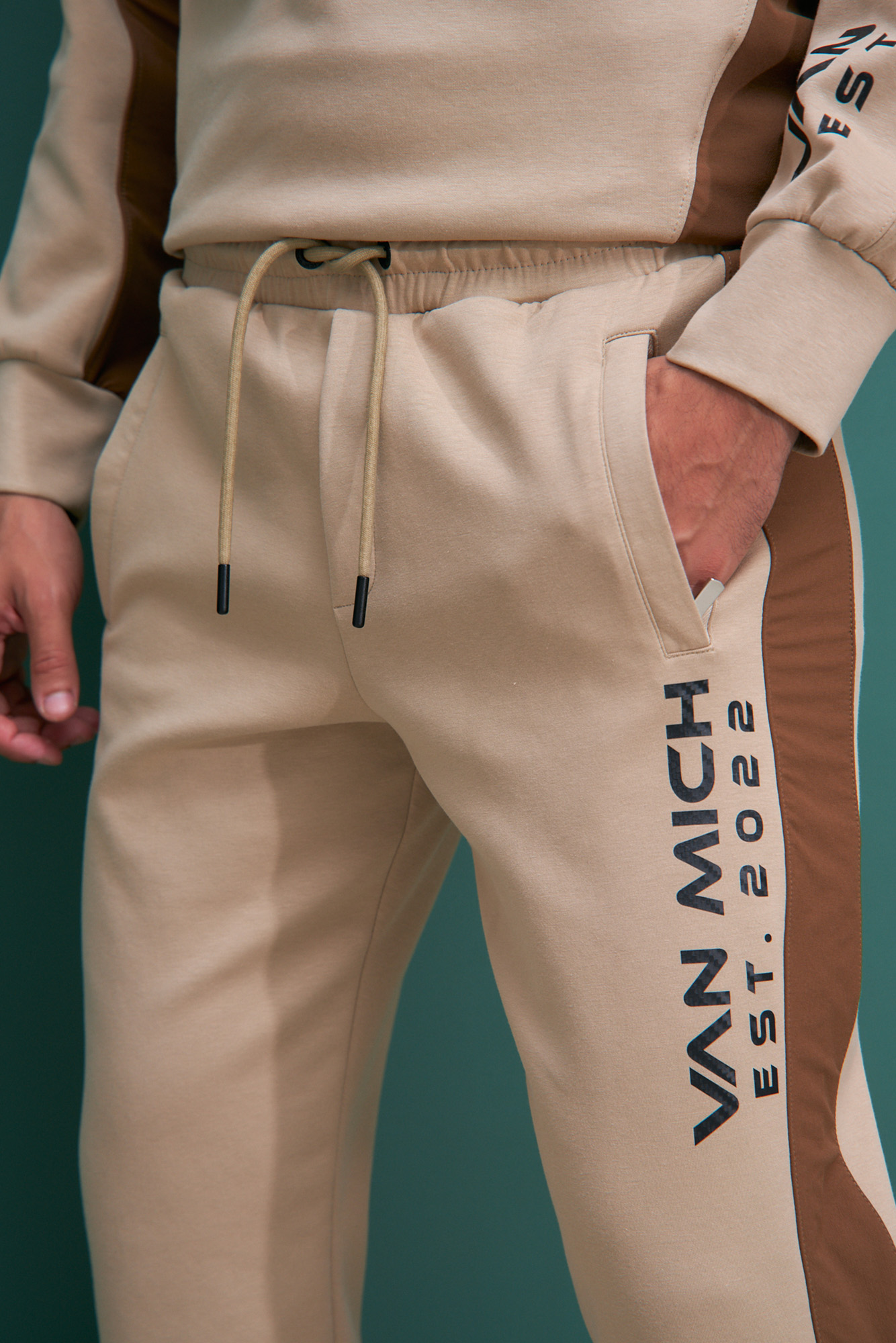VM-232-20-123 Брюки спортивные Van Mich Бежевый