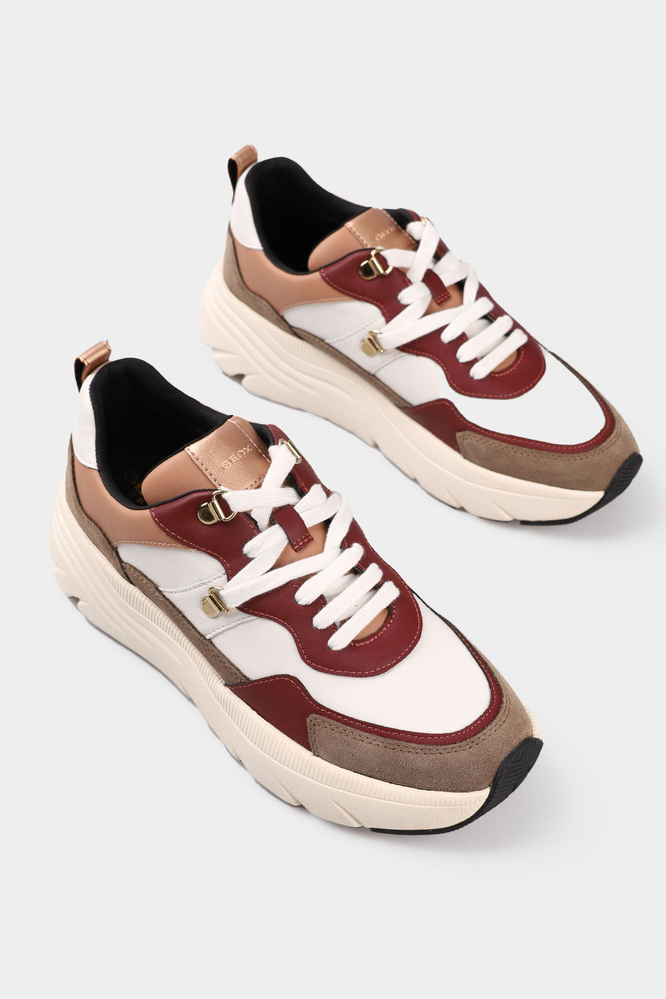 D36UFE02254 Кроссовки Geox Коричневый