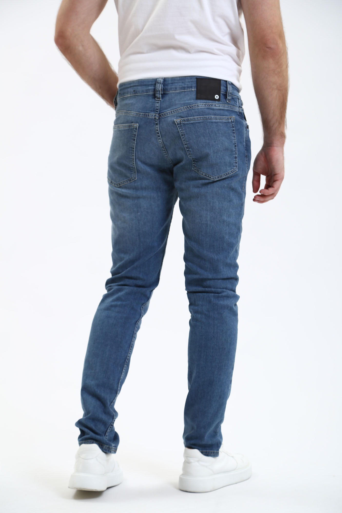 30041817_10017842 Джинсы 11 Robin_2-Z 10017842 Strellson Синий