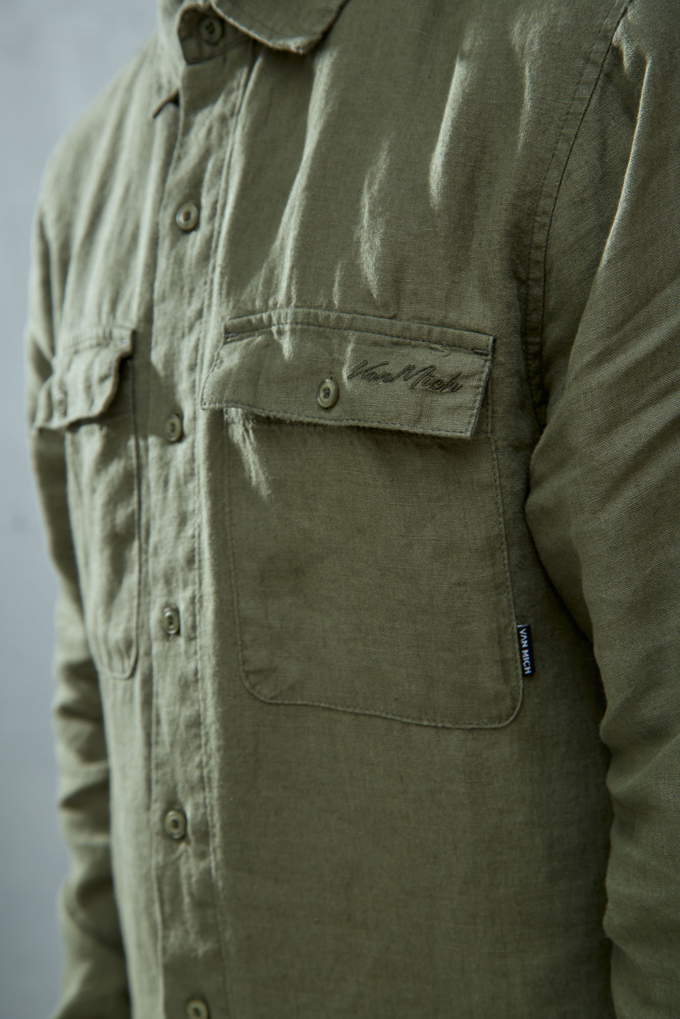 VM-OMA-55-007 Рубашка льняная Van Mich Хаки