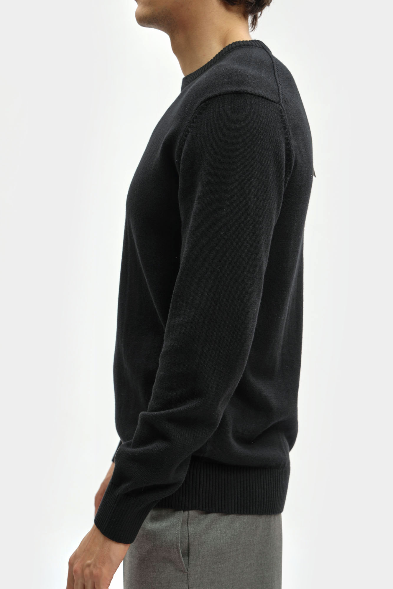 30047995_10020203 Джемпер Strellson Черный