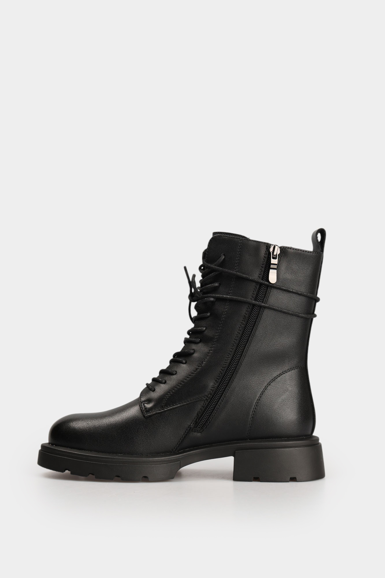 MC21847-WN Ботинки Marc Cony Черный