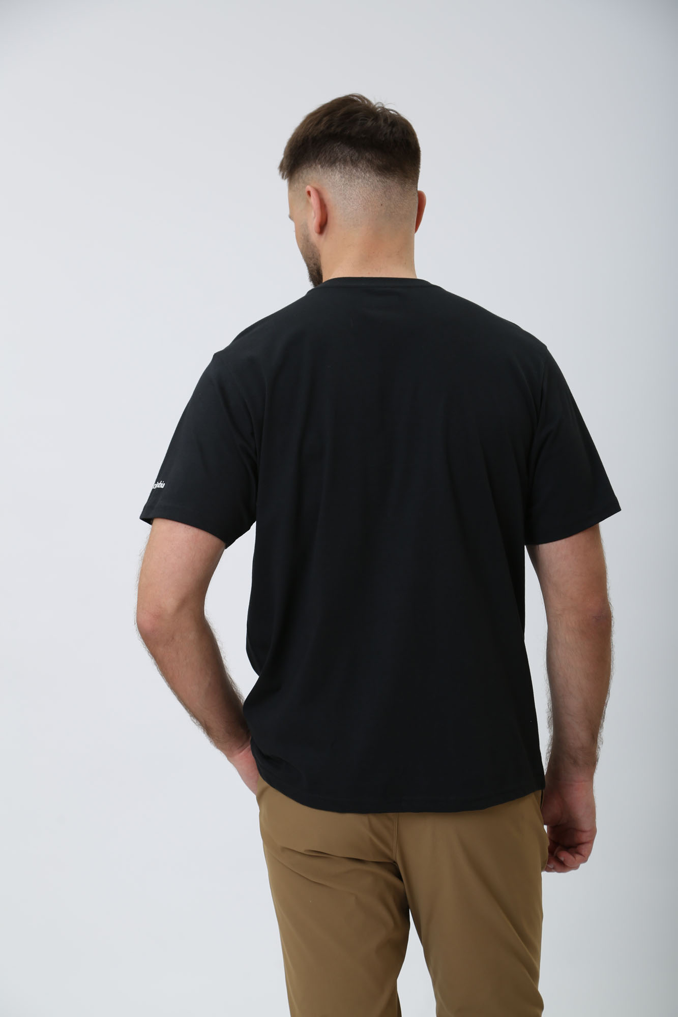 1991031 Футболка Columbia Черный