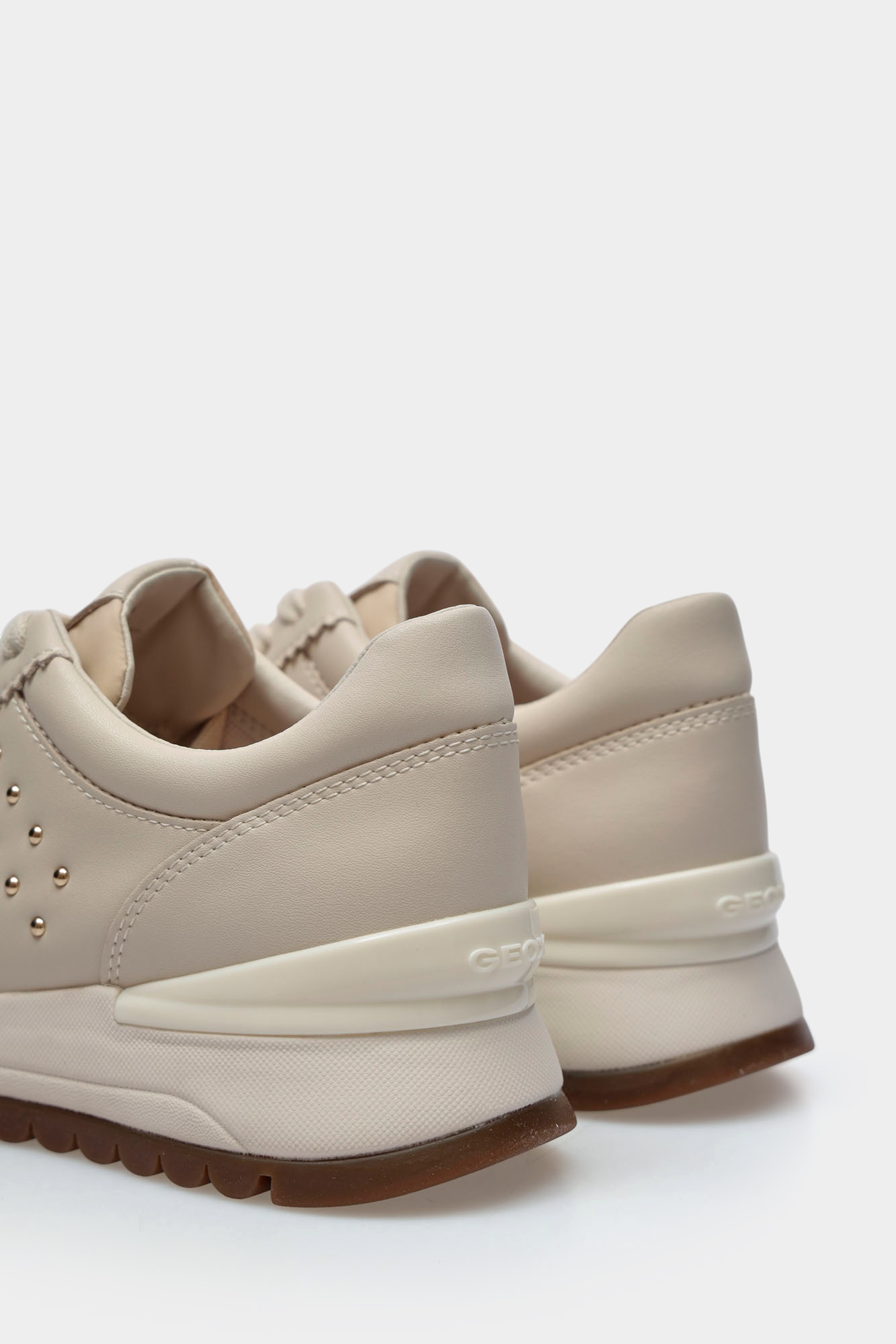 D6500B09B11 Кроссовки Geox Бежевый