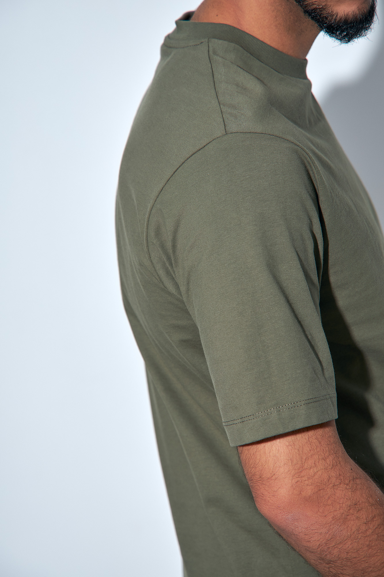 VM-232-22-022 Футболка Van Mich Хаки