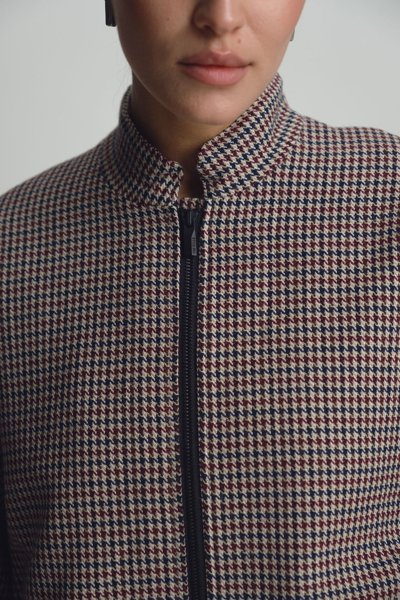 W-252-TH-56-310 бомбер the hills 