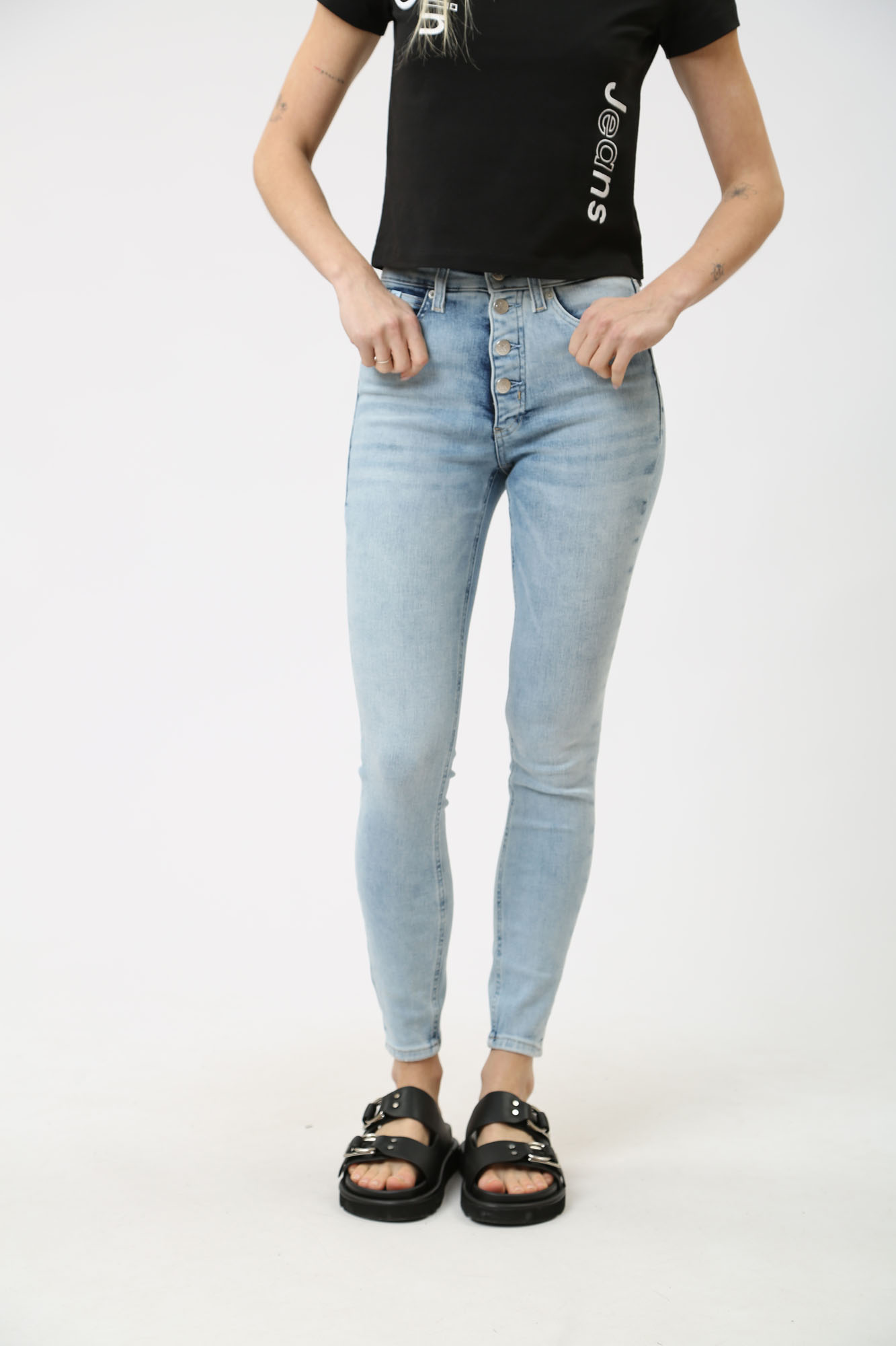J20J222145 джинсы high rise super skinny ankle  calvin klein jeans 
