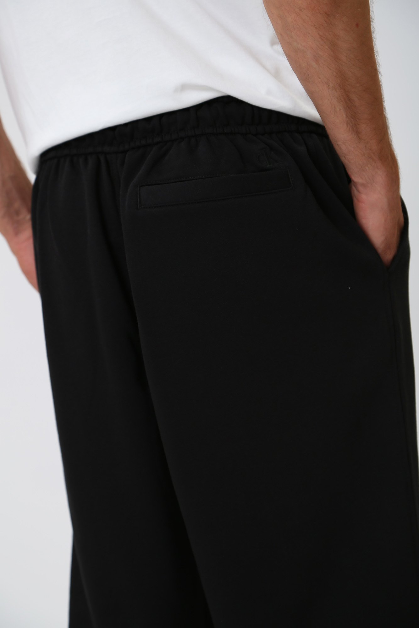 J30J322925 Брюки спортивные Calvin Klein Jeans Черный