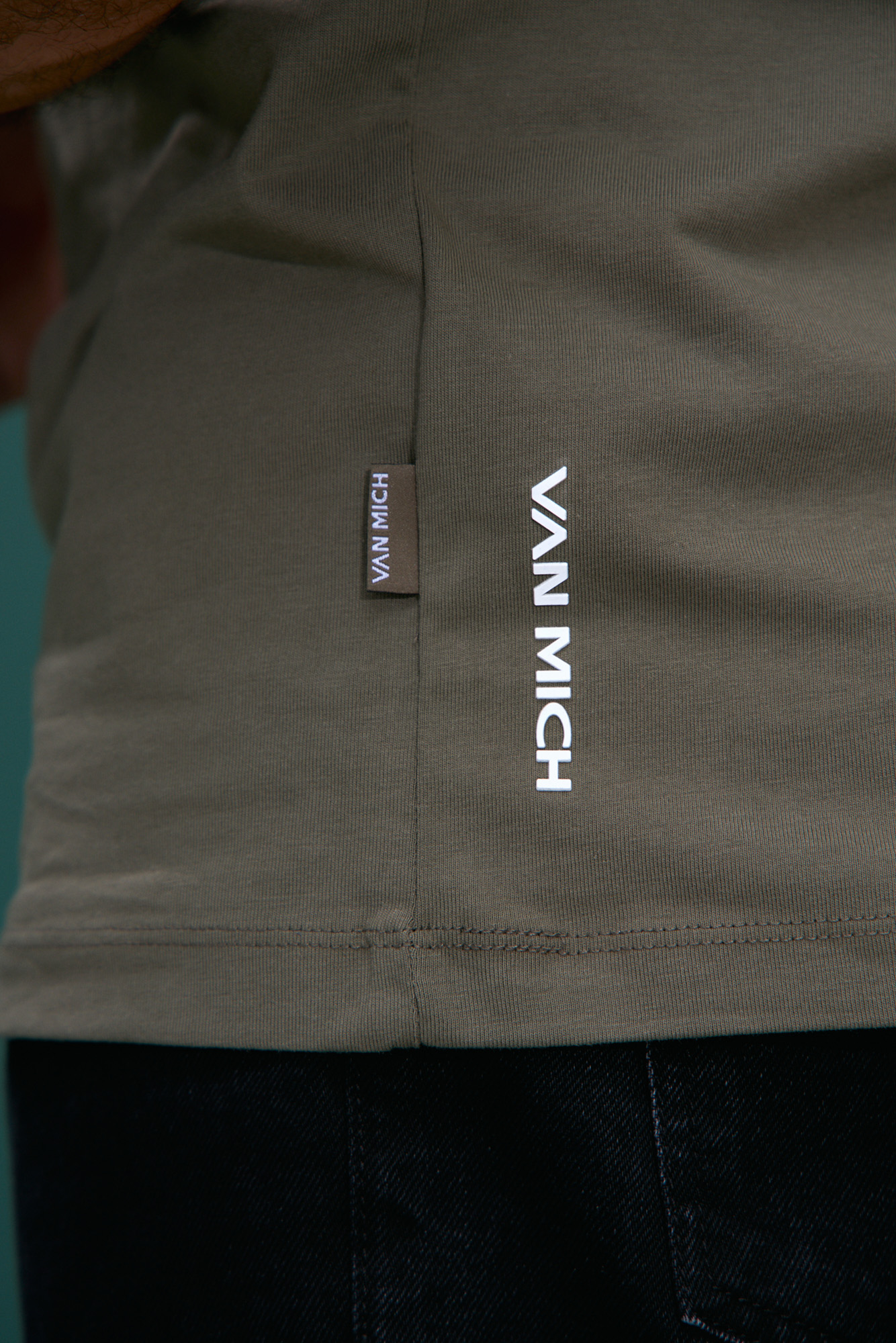 VM-232-22-020 Футболка Van Mich Хаки