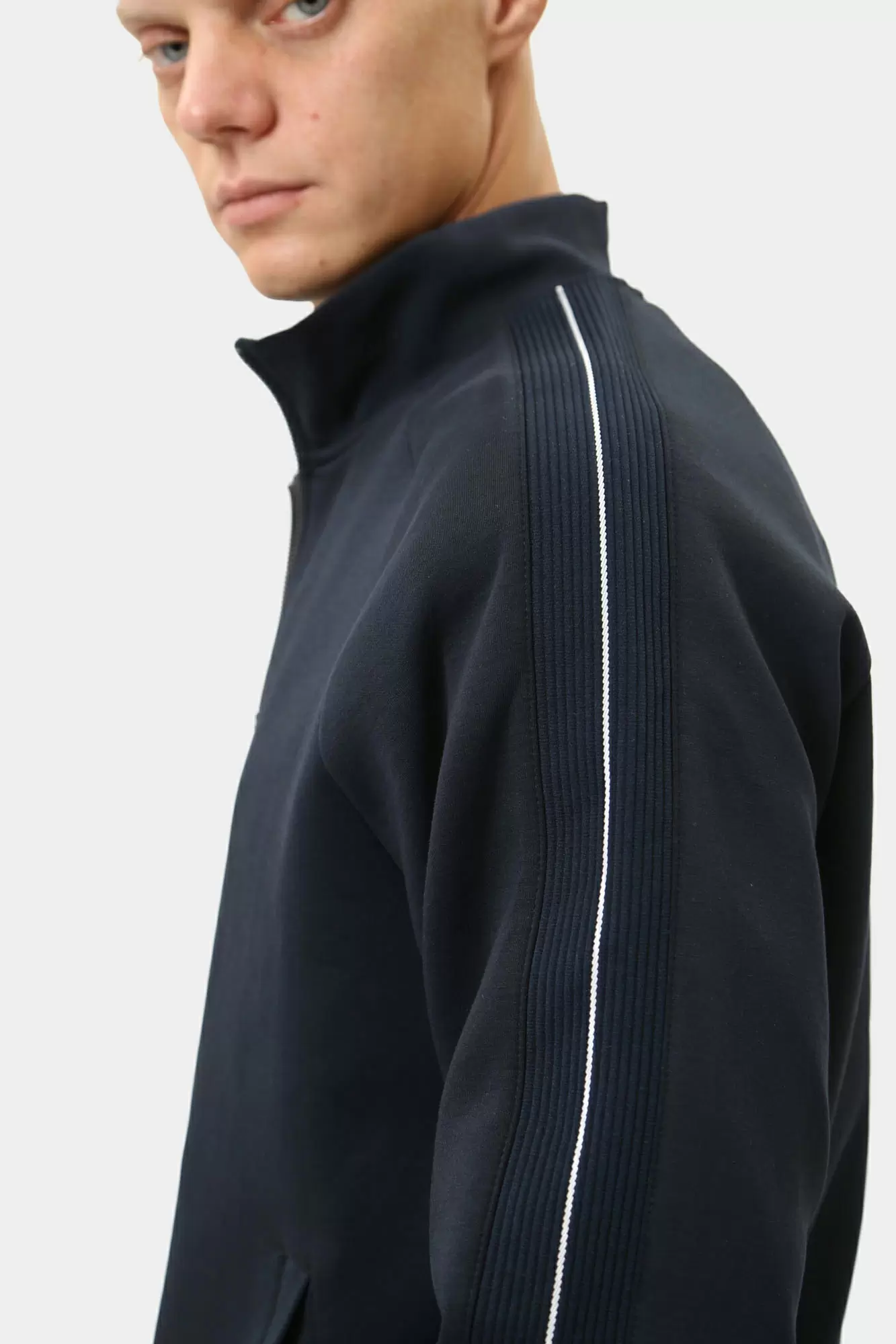 6DZMJL_ZJZGZ Толстовка Armani Exchange Синий