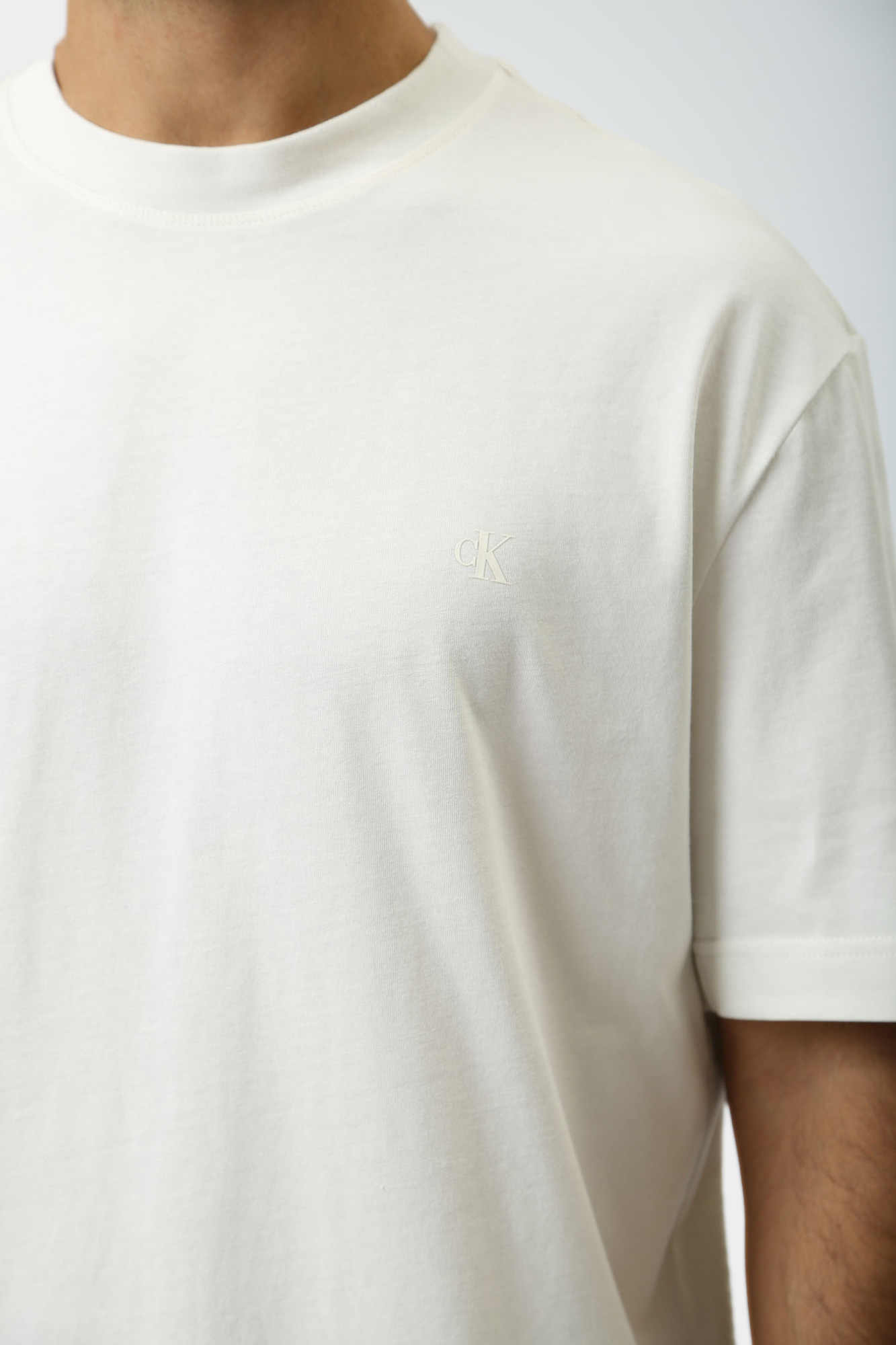 J30J325691 Футболка Calvin Klein Jeans Бежевый