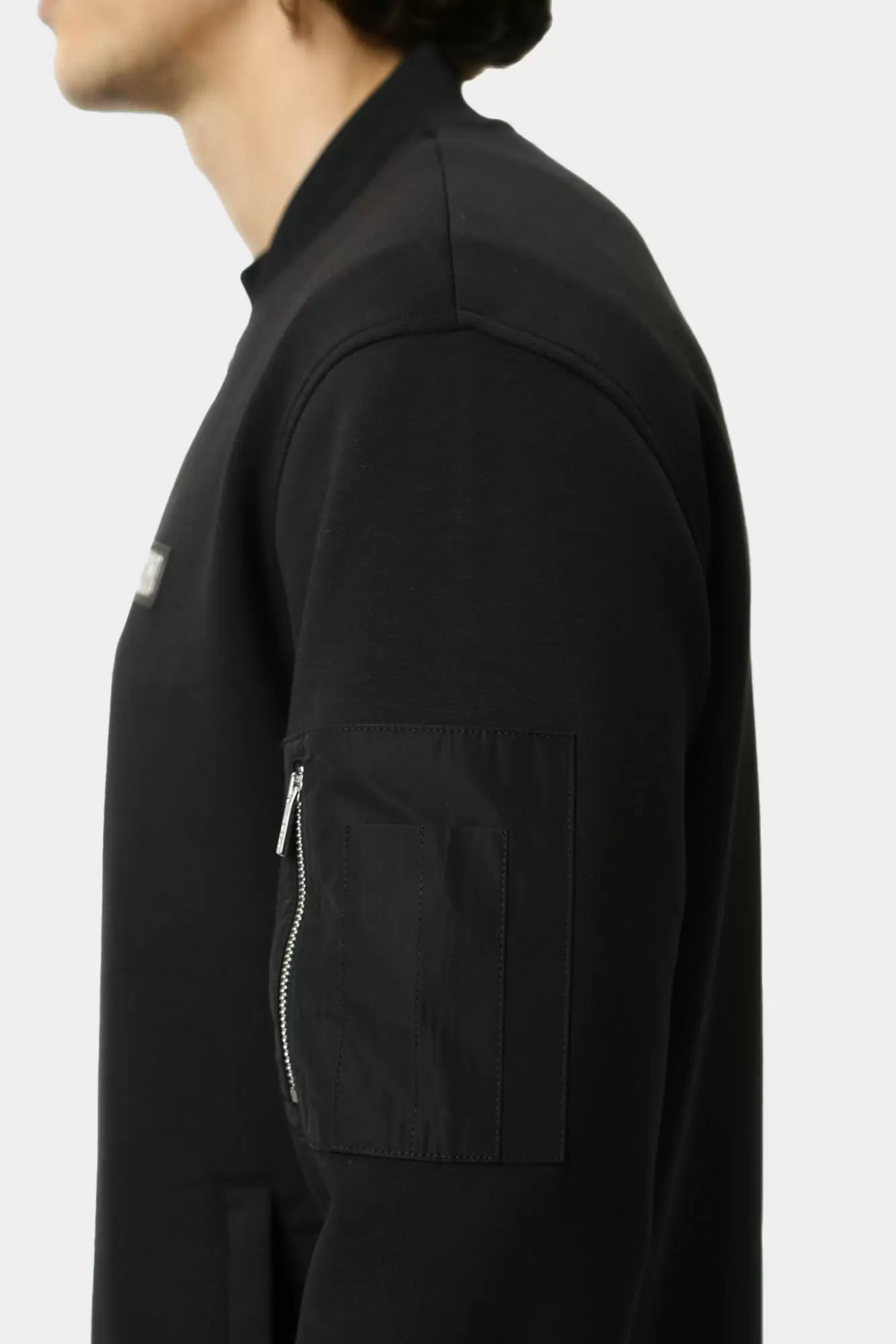 544902_705028 Тректоп Karl Lagerfeld Черный