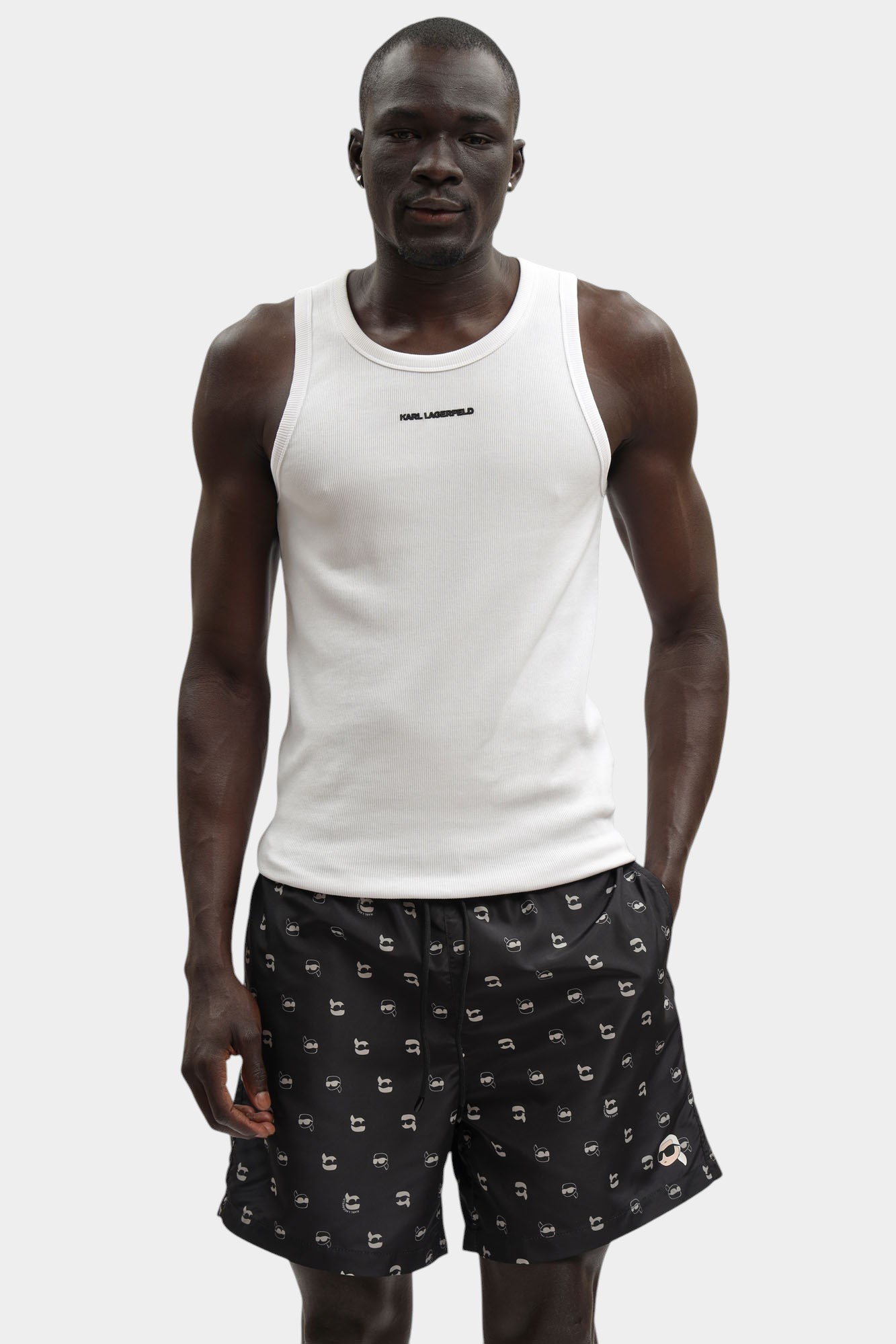 A3M46007 Шорты Karl Lagerfeld Черный