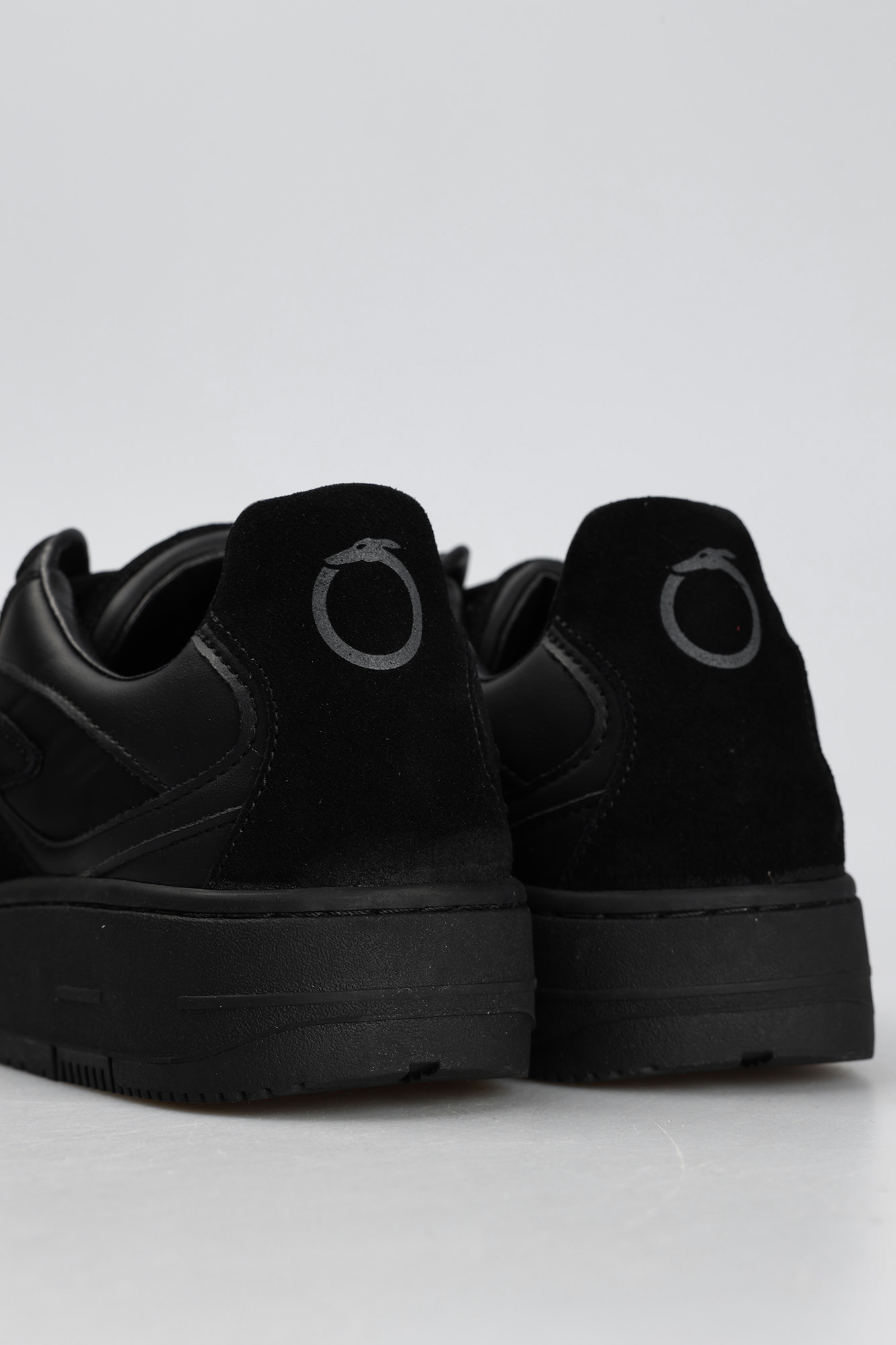 79A00844-9Y09999 Кеды Trussardi Черный