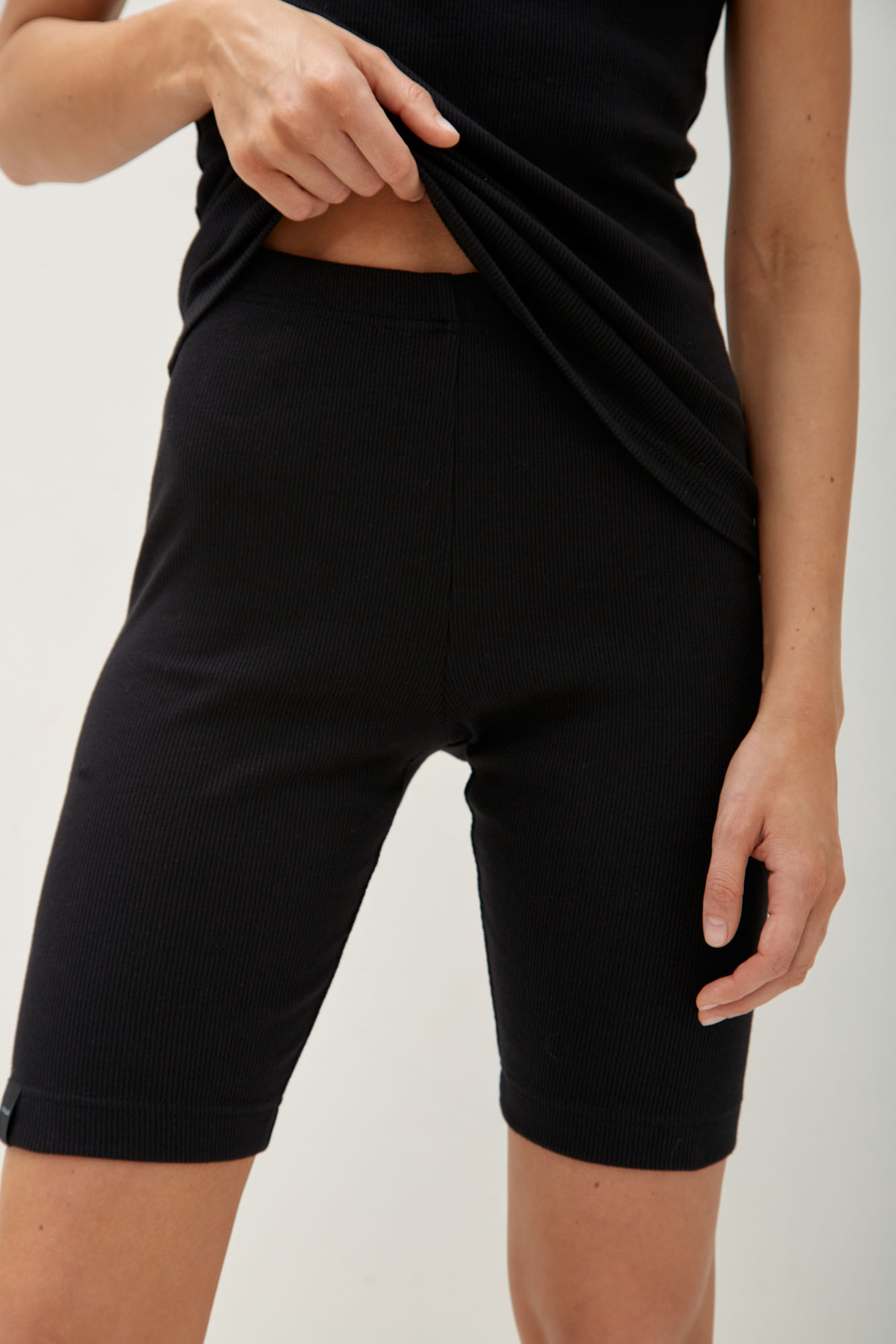 W-241-TH-22-1053 шорты спортивные the hills 