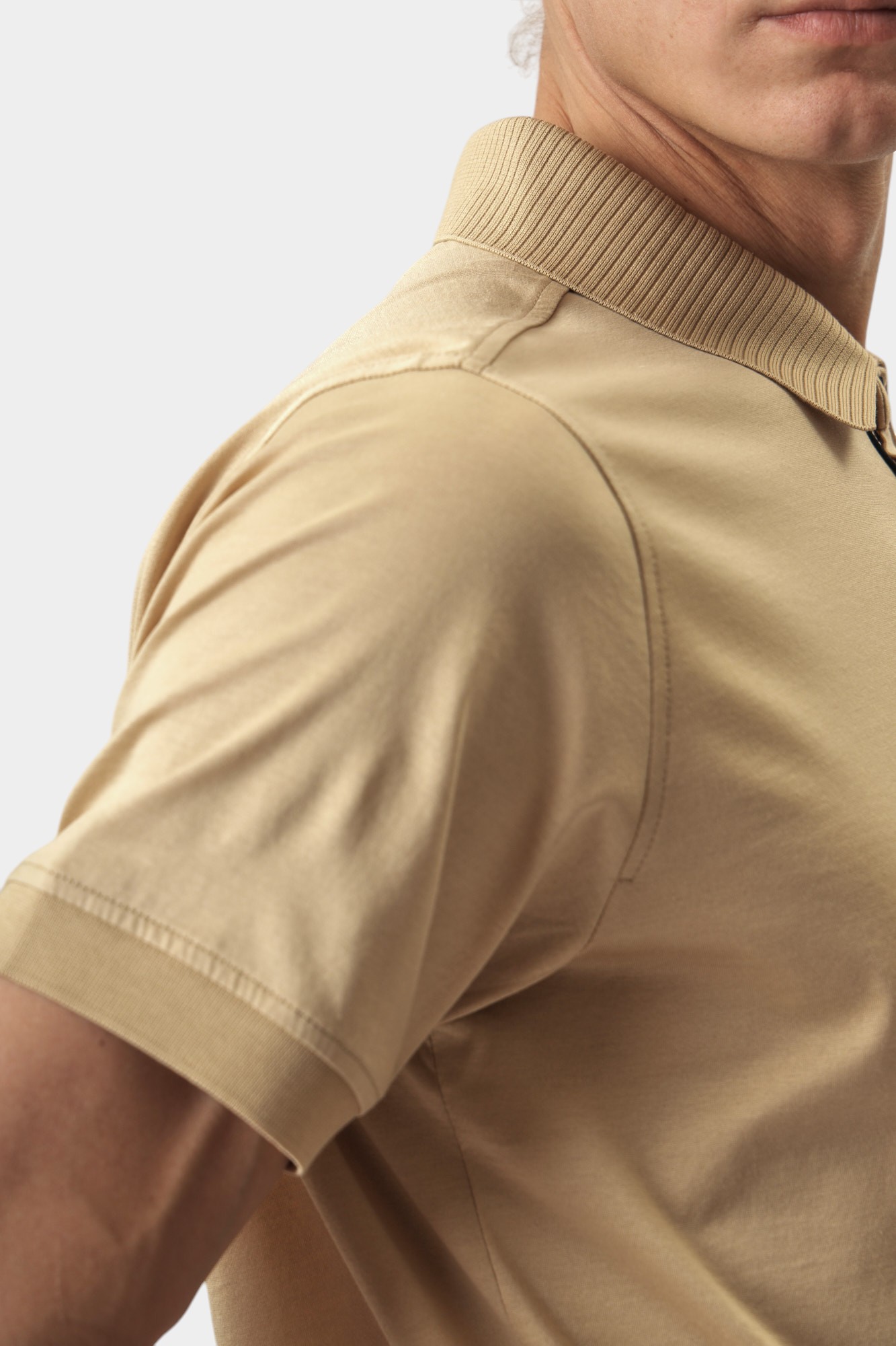 552200_745000 Поло Karl Lagerfeld Бежевый