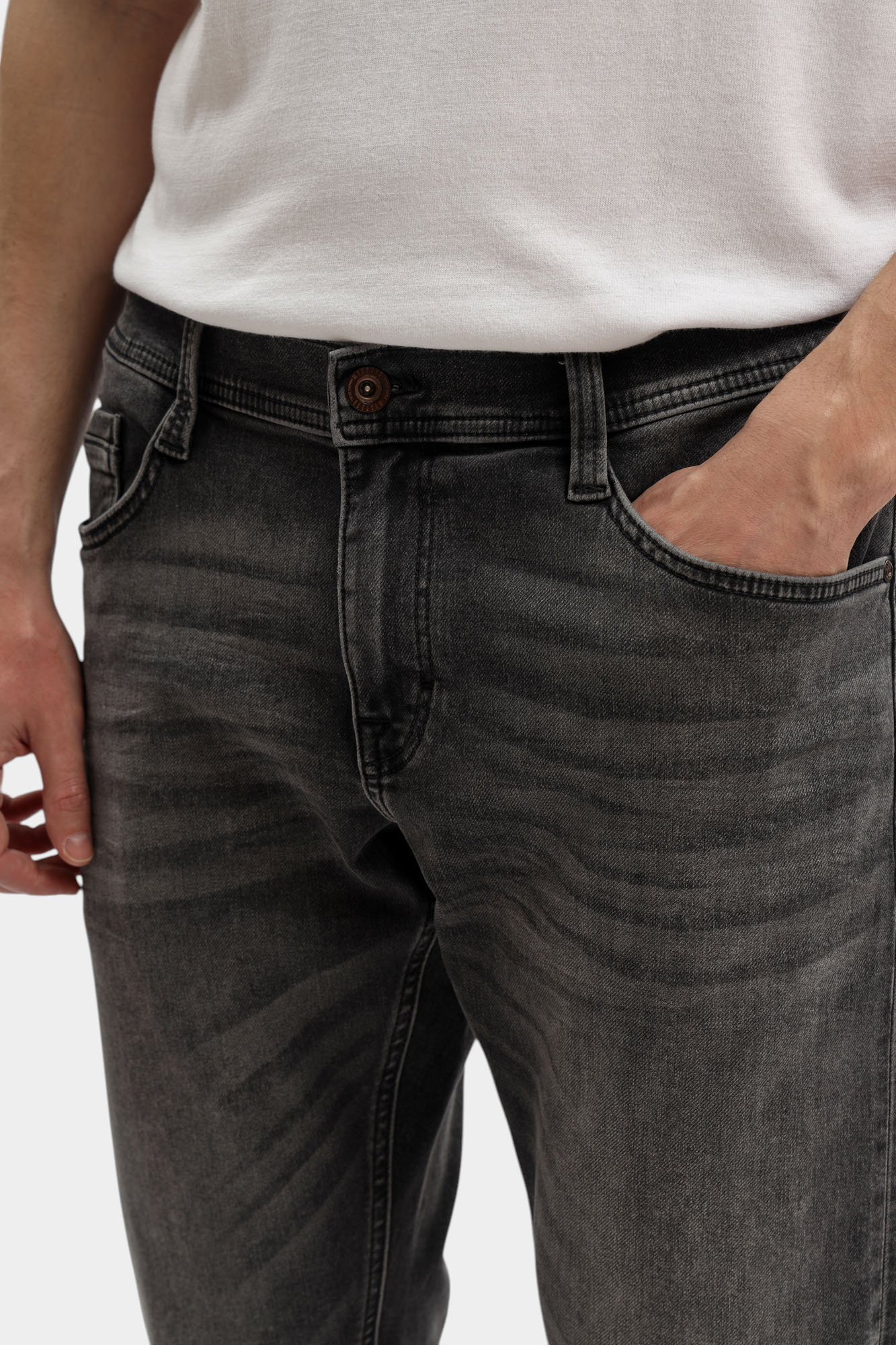 1013713-4000 Джинсы Mustang Серый