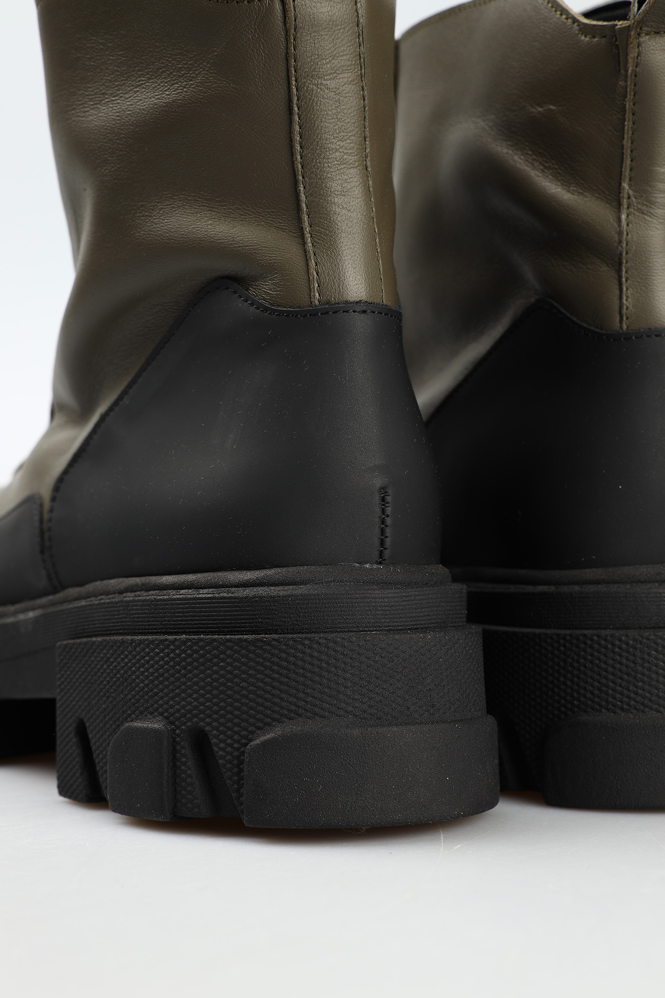 16-69B11 Ботинки Marc Cony Хаки