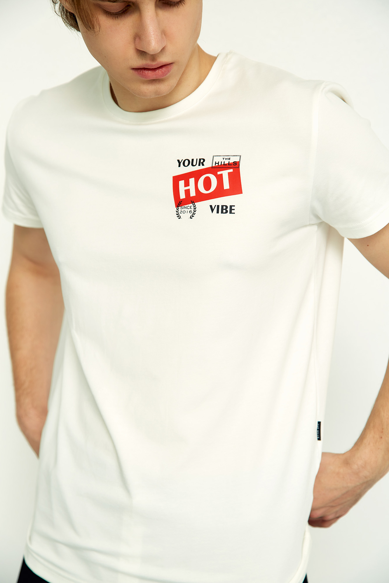 M-221-22-3348 Футболка The Hills Белый
