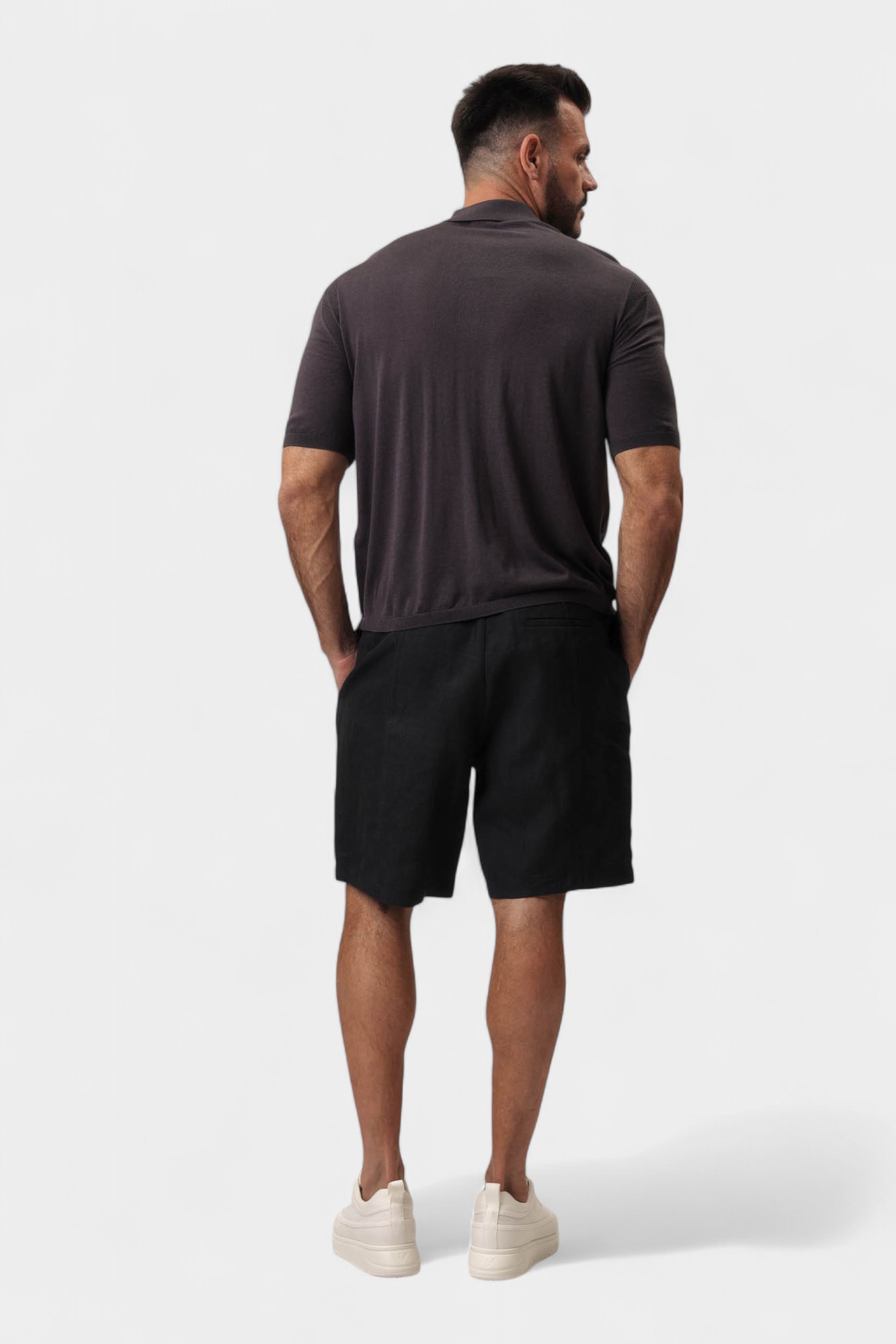 01PB40_01448 Шорты Emporio Armani Черный
