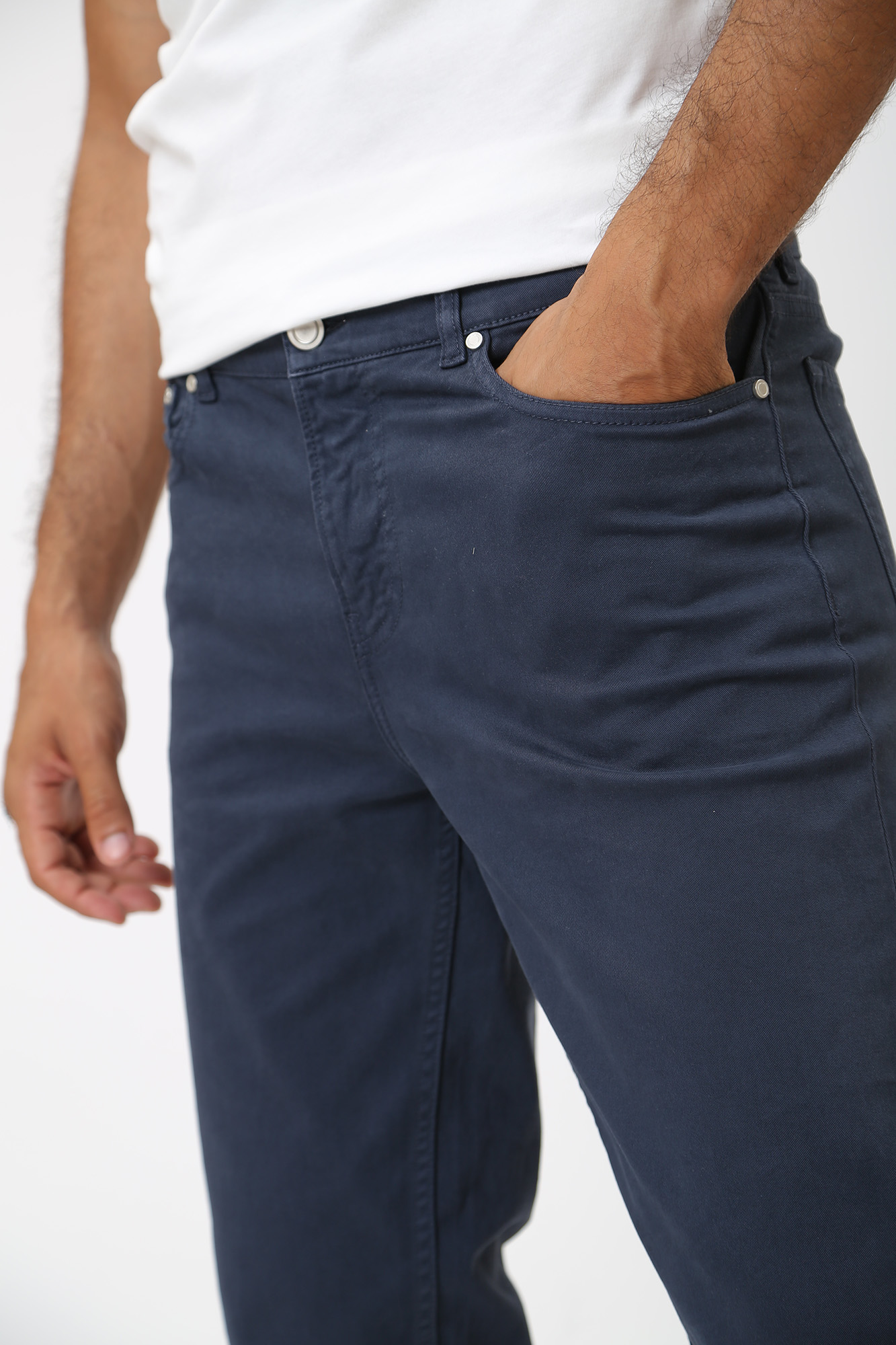 52J00007-1T006483 Брюки джинсовые Trussardi Синий