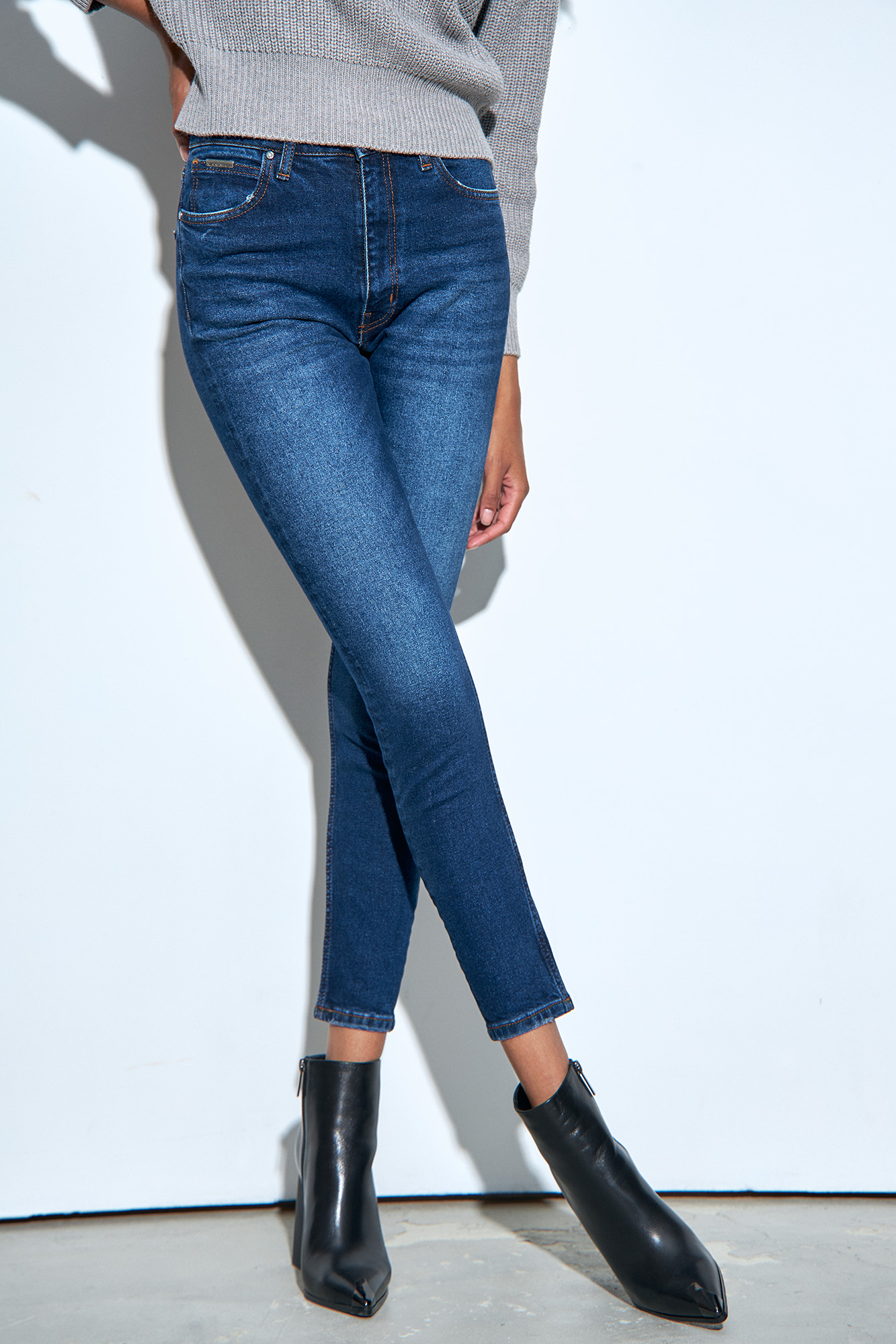 VW-232-33-010 джинсы high rise super skinny van mich 