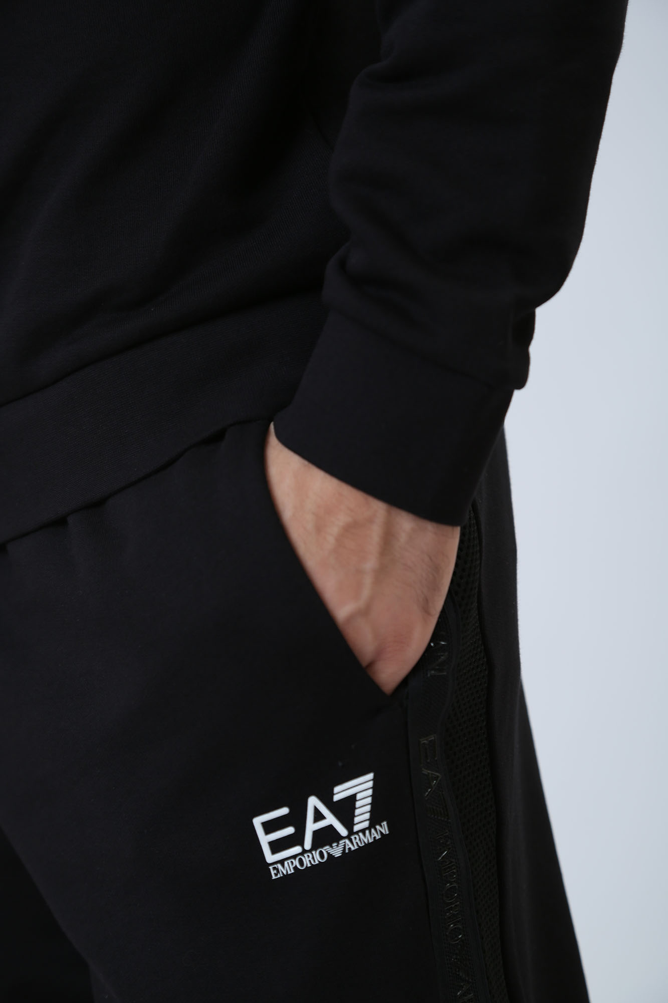 3DPM56_PJEQZ Свитшот EA7 Черный