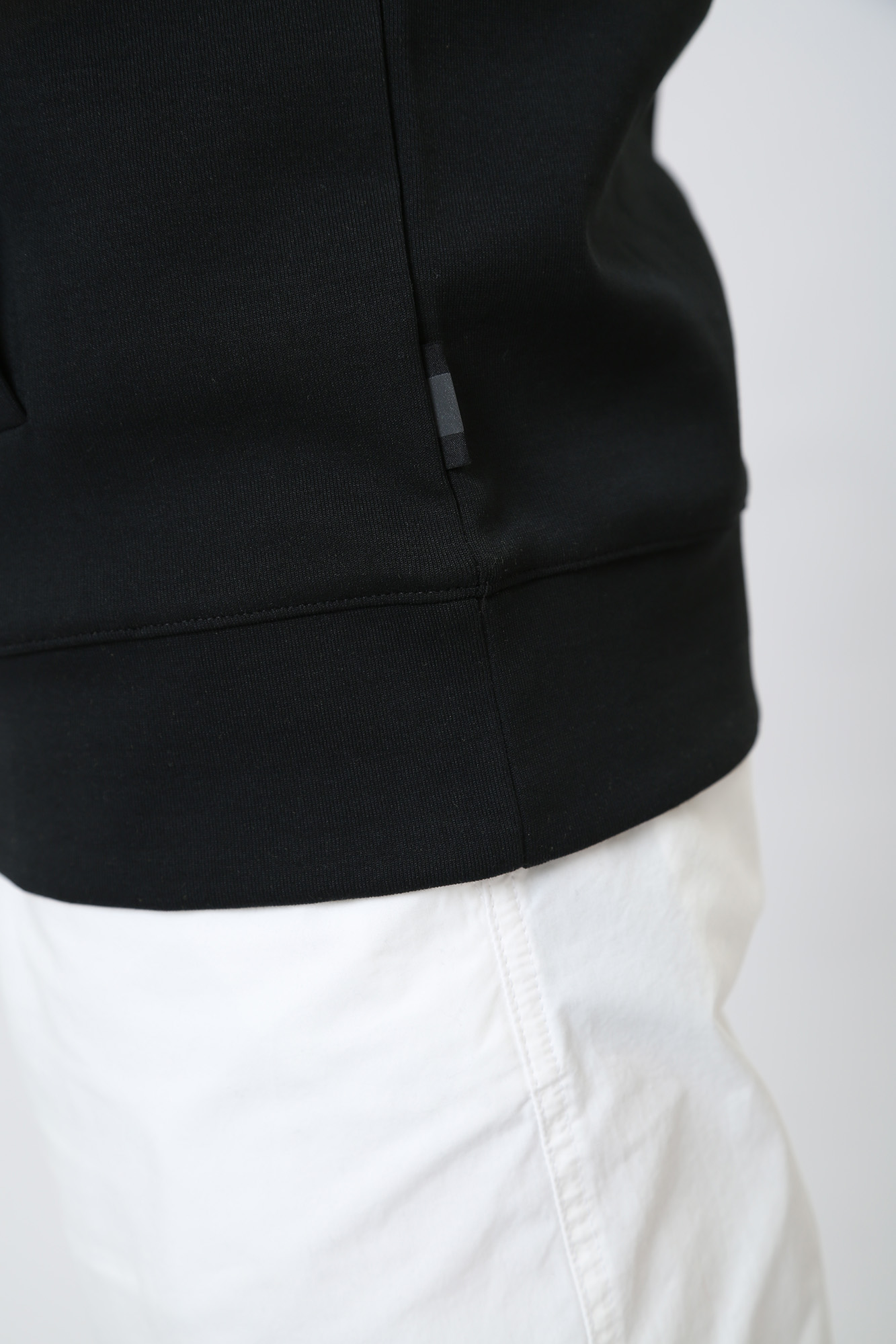 30034956_10015784 Толстовка с капюшоном Strellson Черный