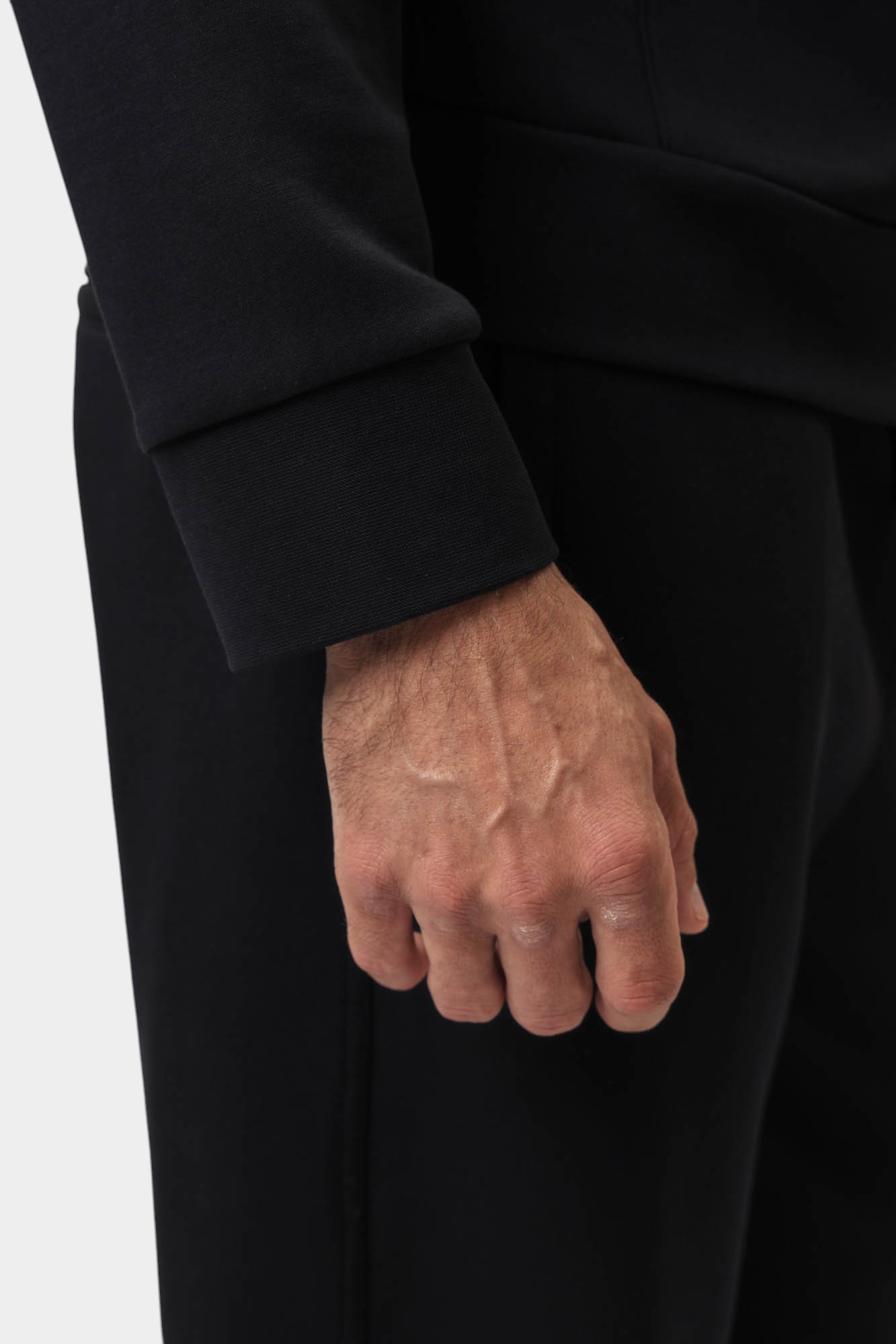 XM000482_AF10818 Худи Armani Exchange Черный