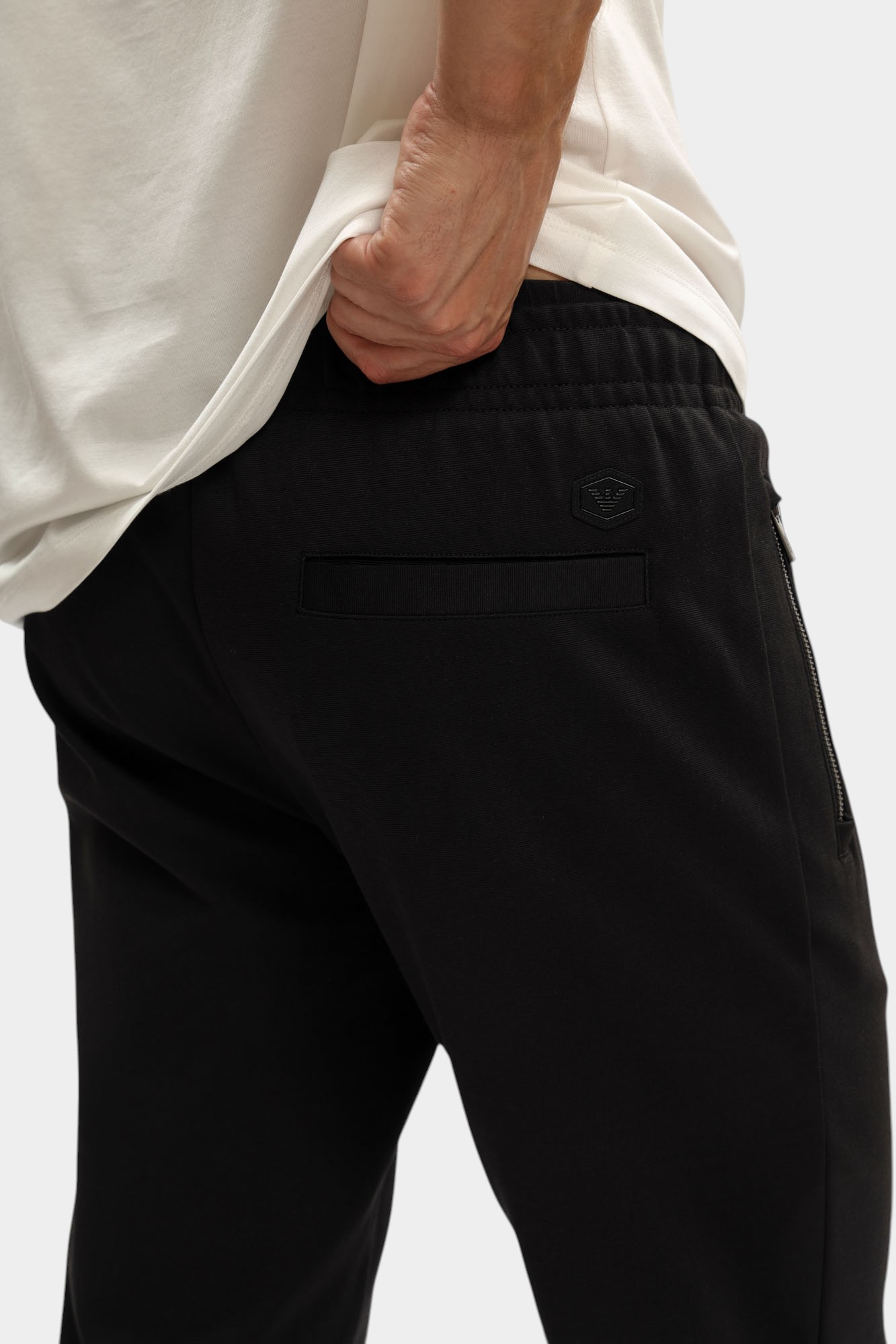 8N1P72_1JBTZ Брюки спортивные Emporio Armani Черный