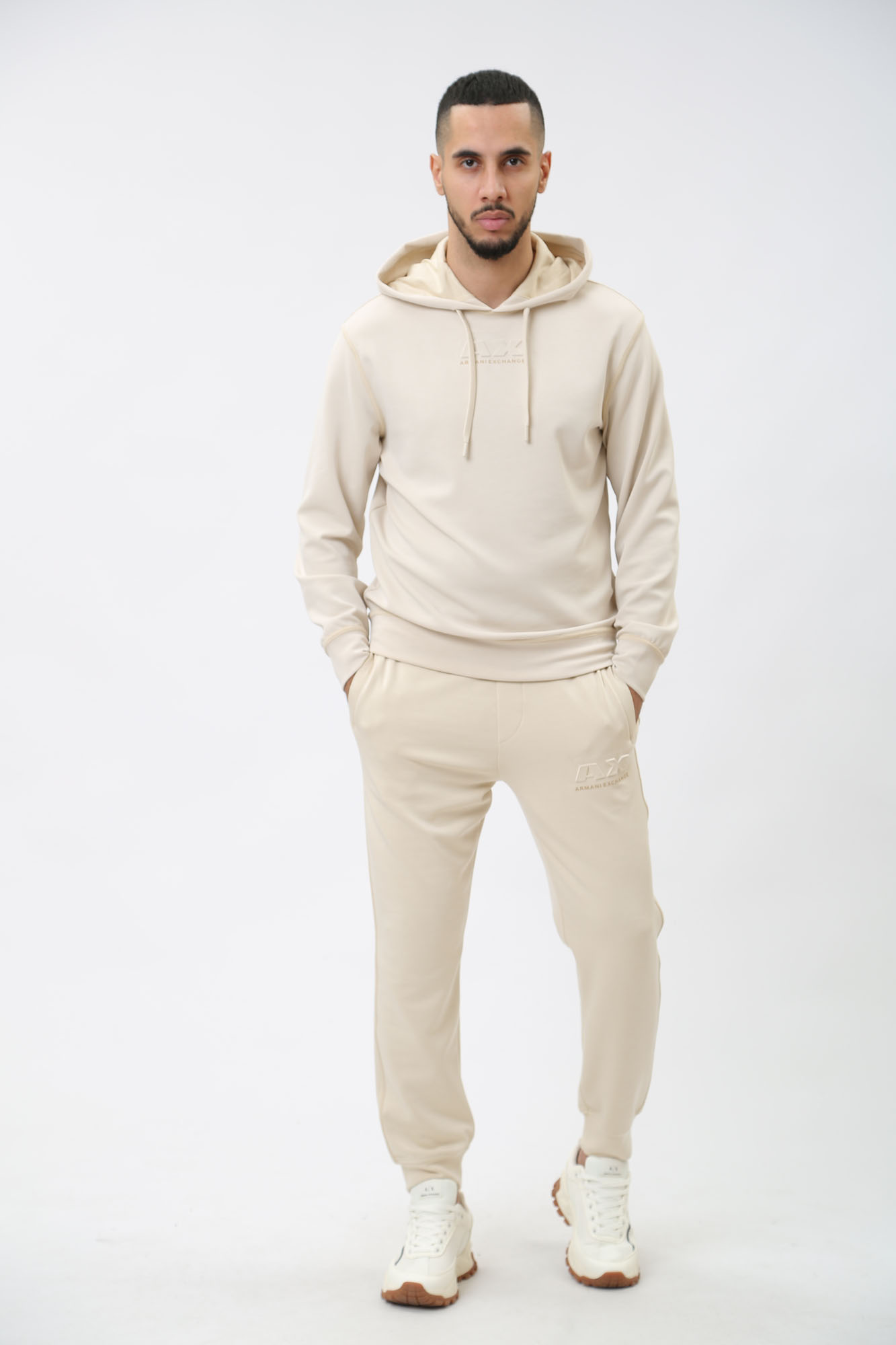 3DZMAB_ZJUBZ Худи Armani Exchange Бежевый