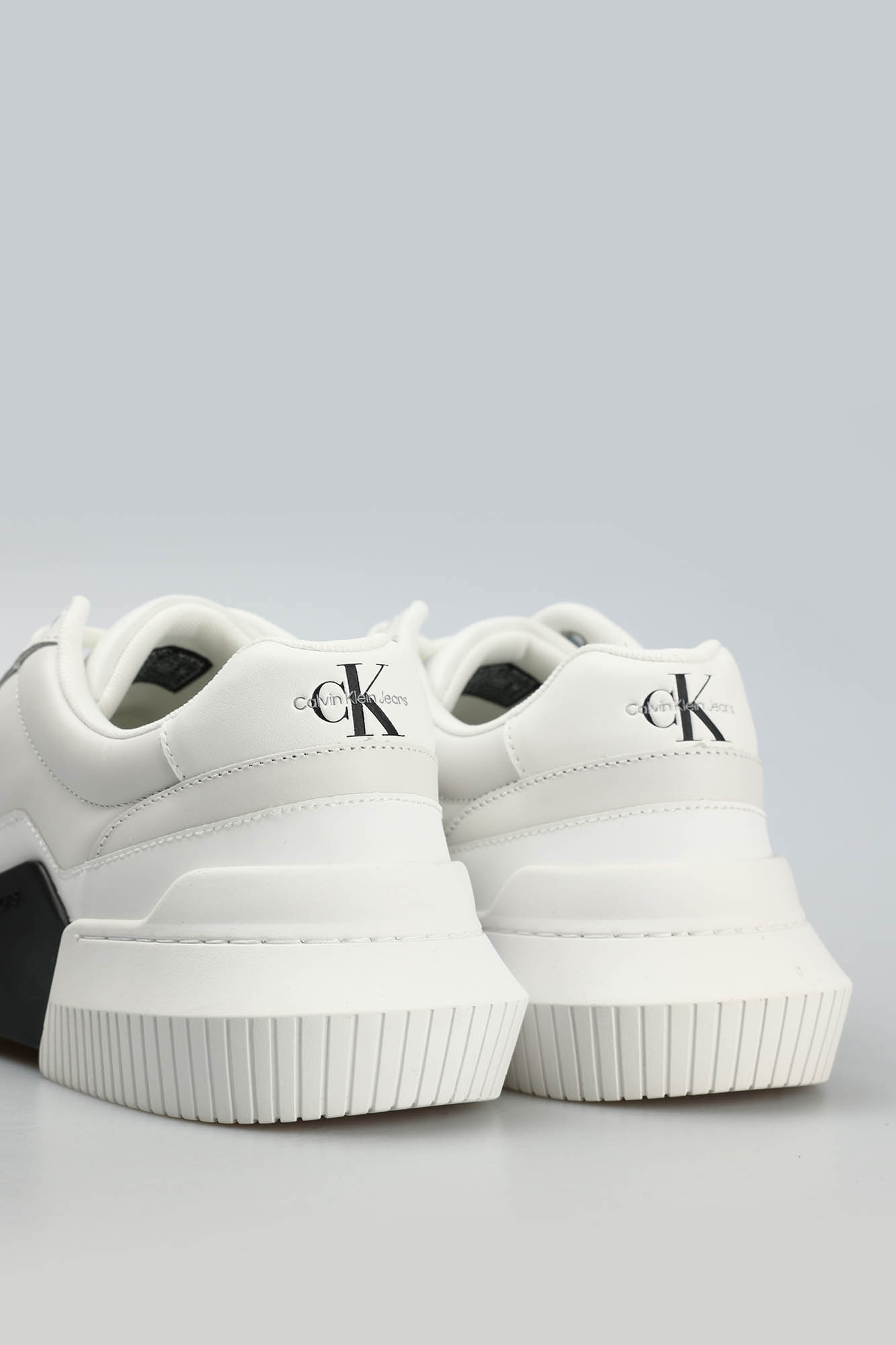 YM0YM00875 Кеды Calvin Klein Jeans Белый