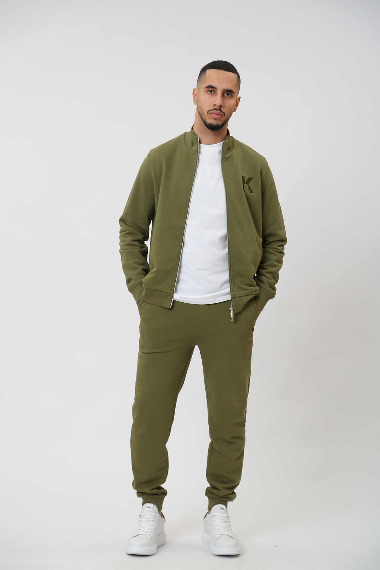 534910_705893 Брюки спортивные Karl Lagerfeld Зеленый