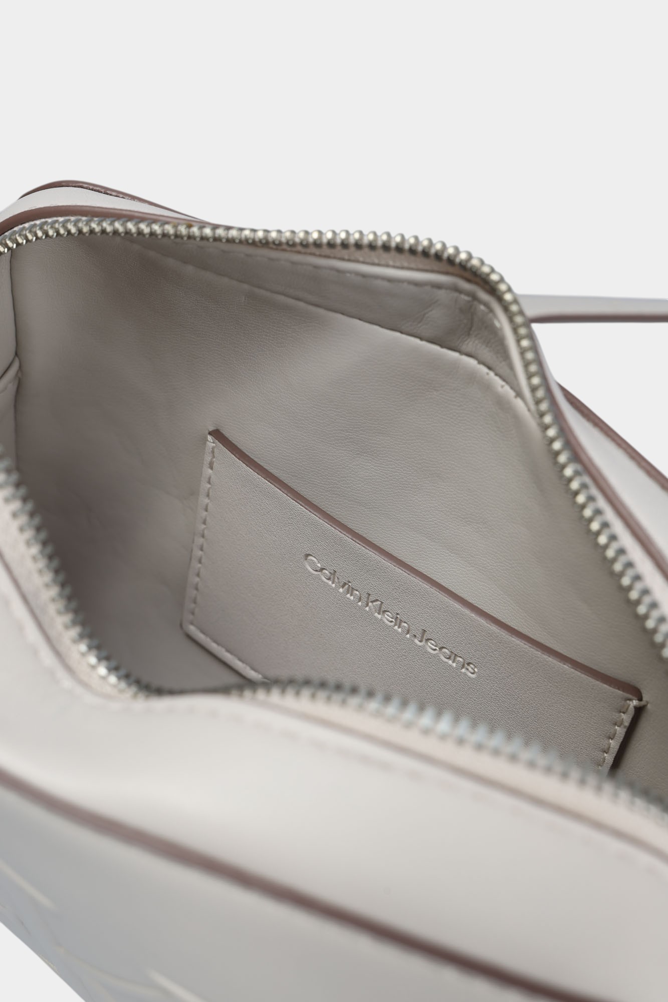 LV04K3036G Сумка Calvin Klein Jeans Белый