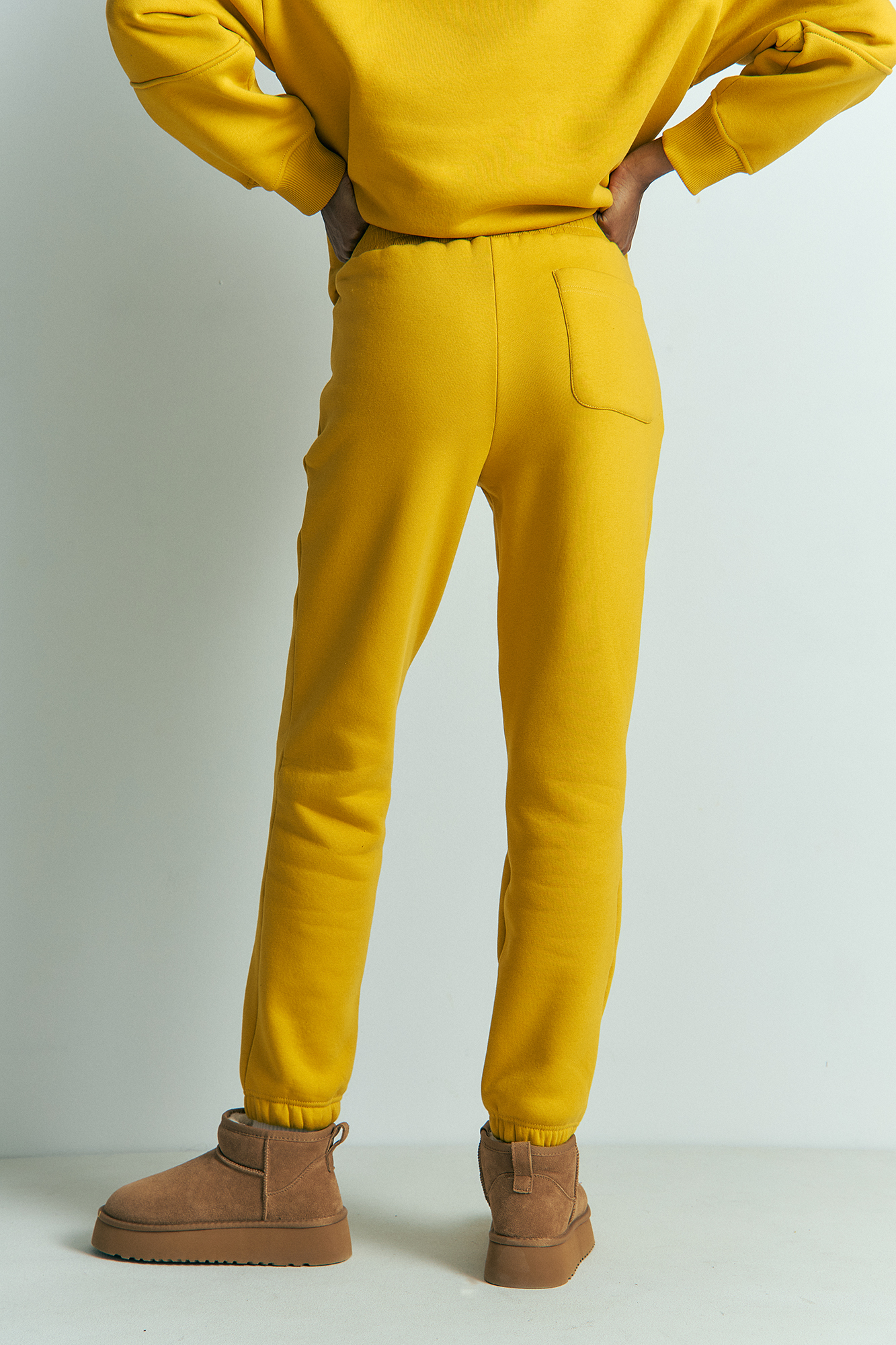 W-232-P-43-0055 брюки the hills 