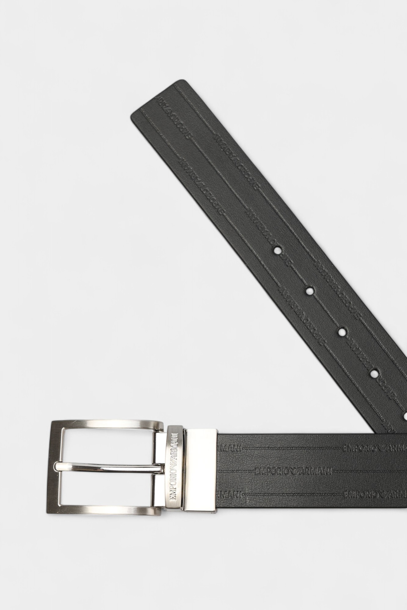 EM001772_AF15136 Ремень Emporio Armani Черный