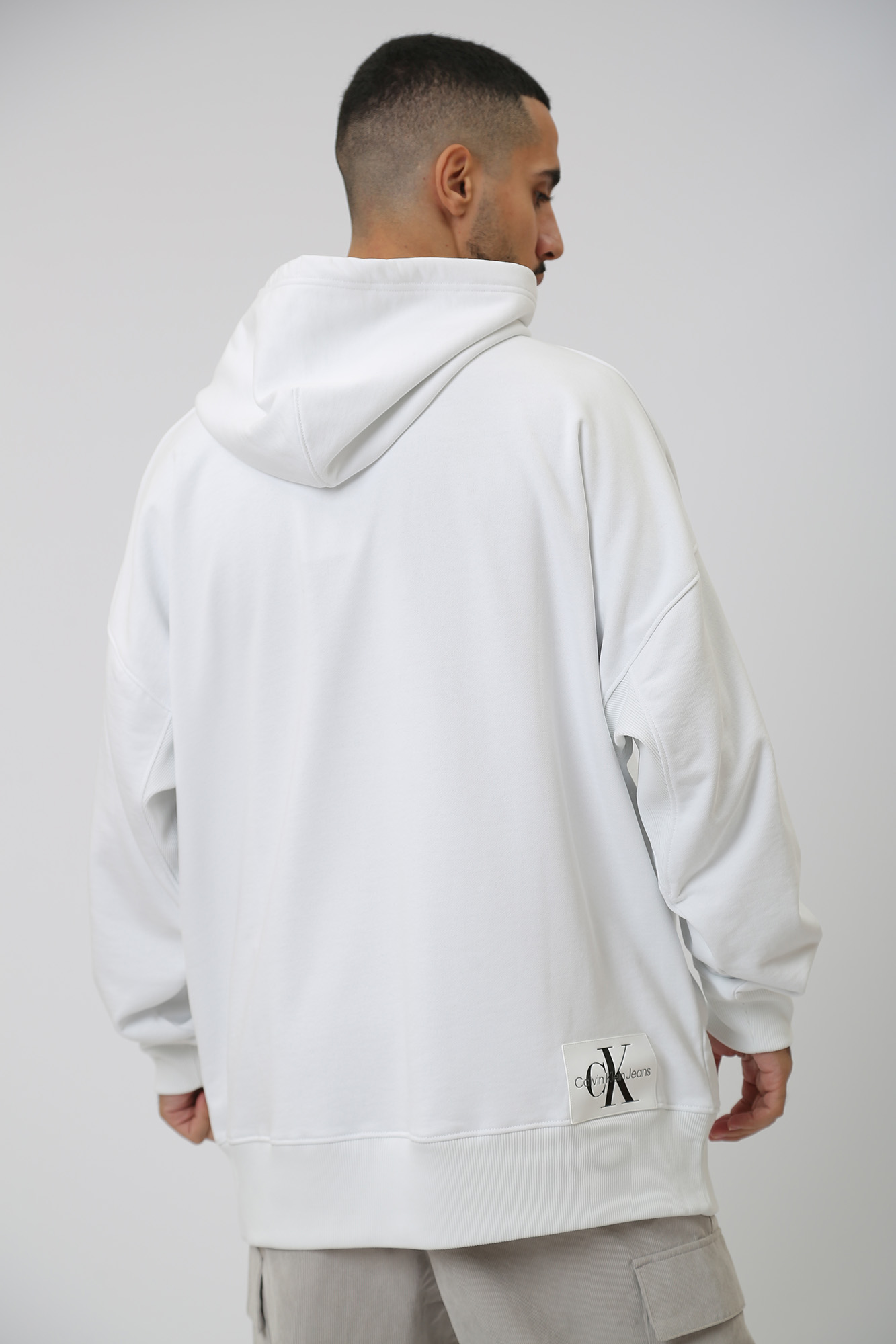 J40J400300 Худи Calvin Klein Jeans Белый